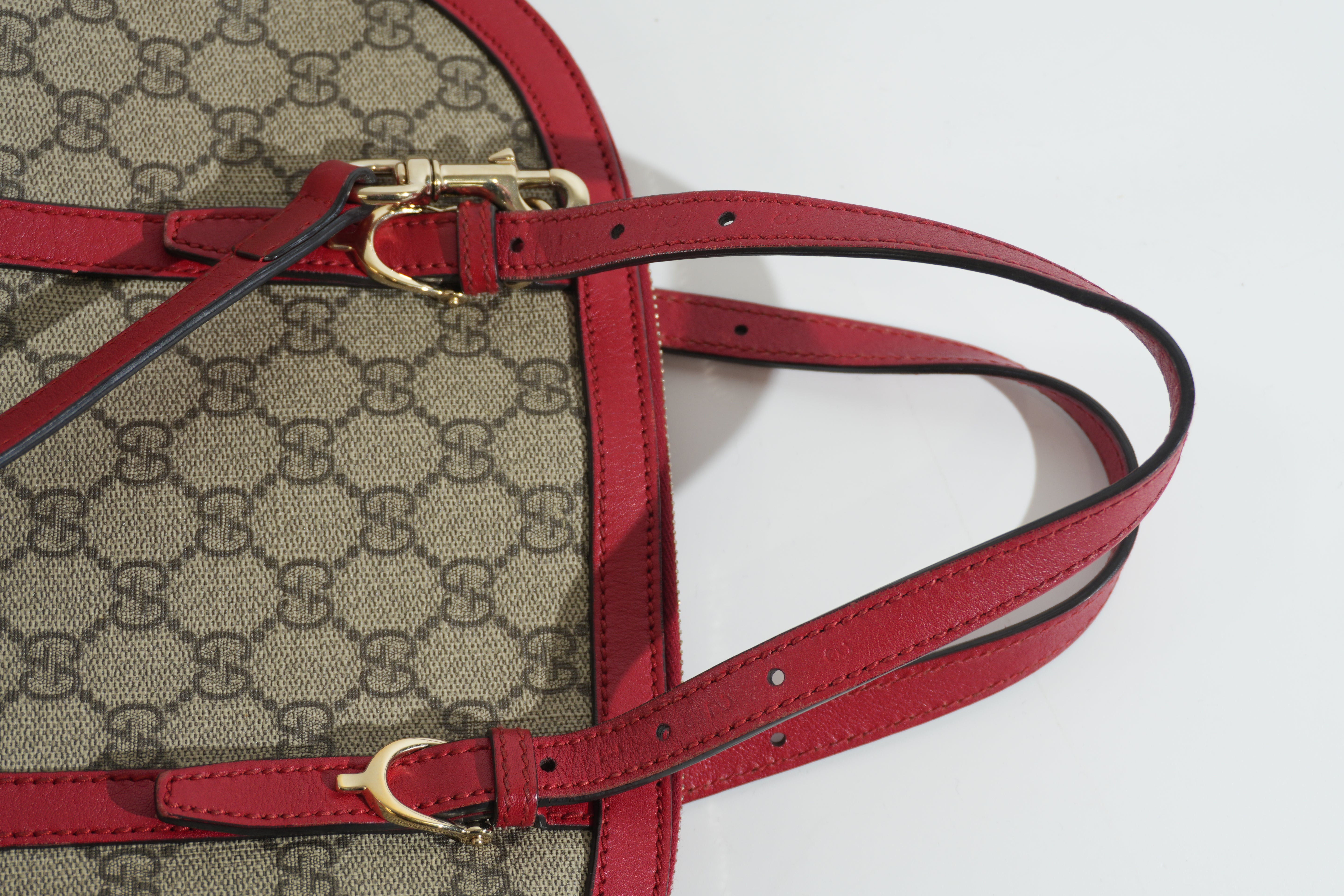 Pre-owned Gucci Two Way Domed Shoulder Bag Red