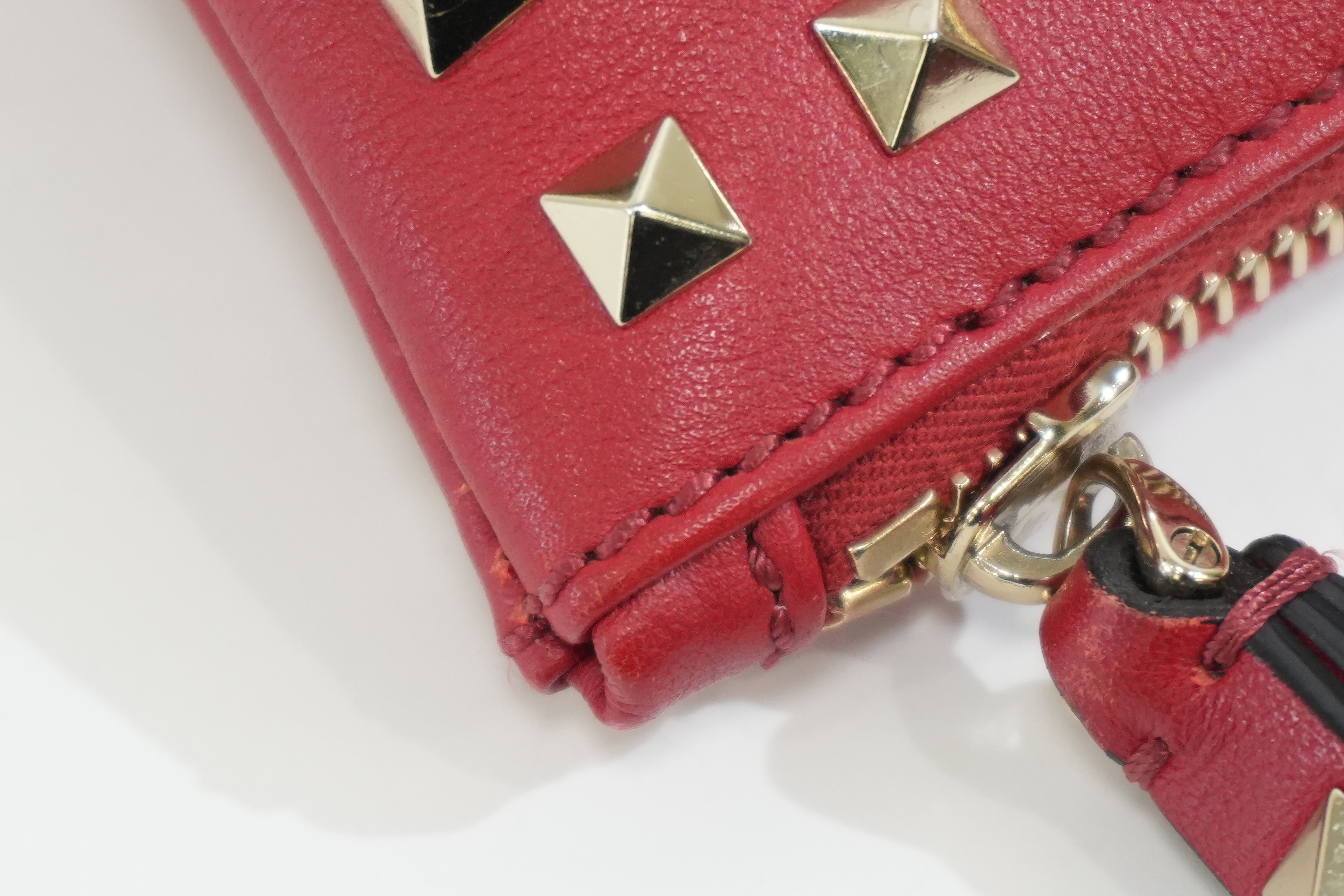 Pre-owned Valentino Wrist Clutch Bag Red