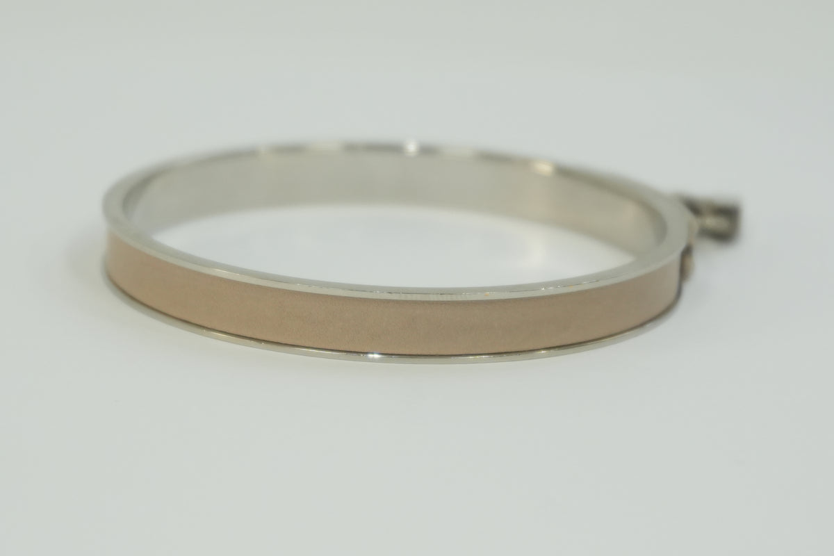 Pre-Owned Hermes Kelly Bangle Cream and Silver