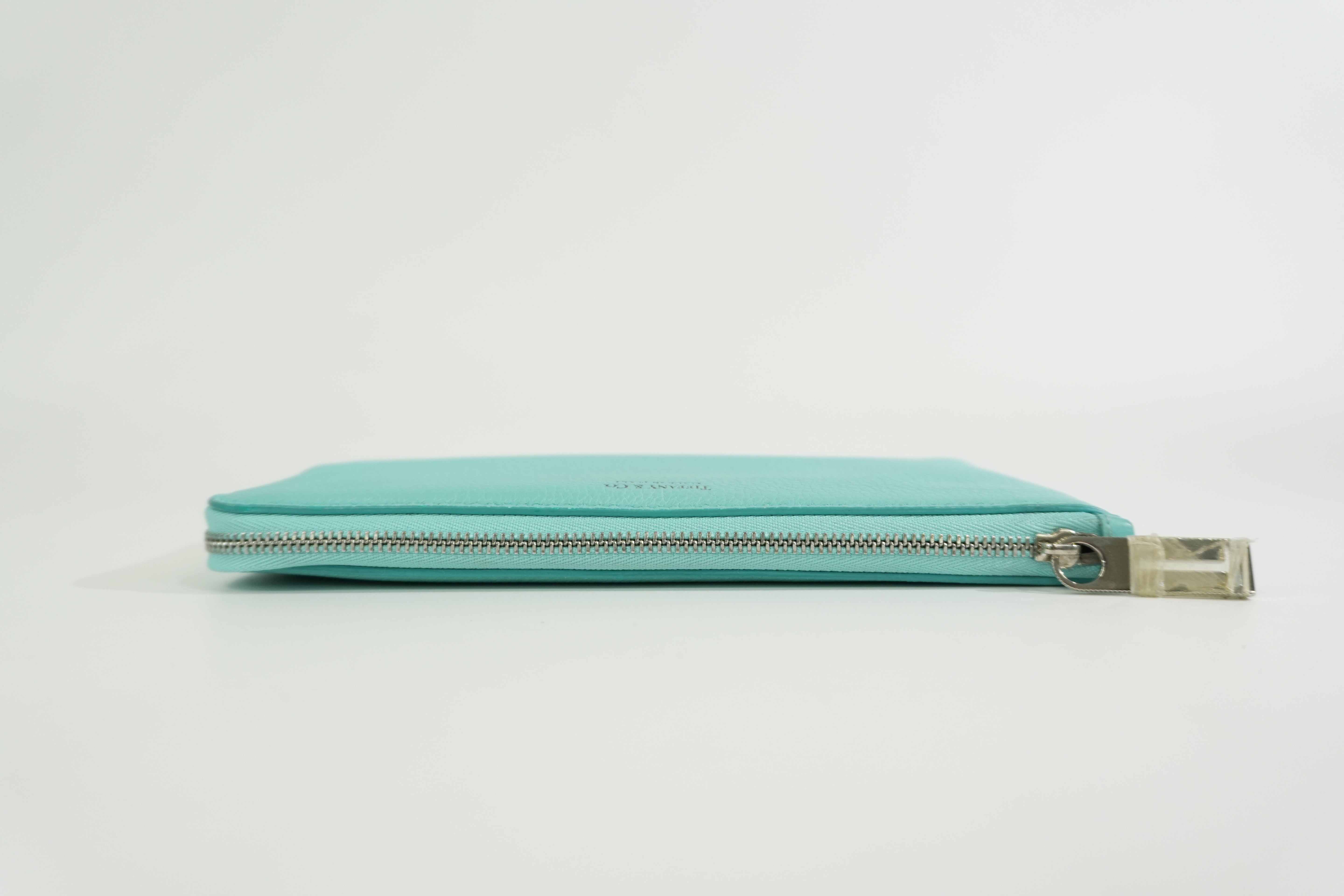 Pre-owned Tiffany & Co. Zippy Wallet Green