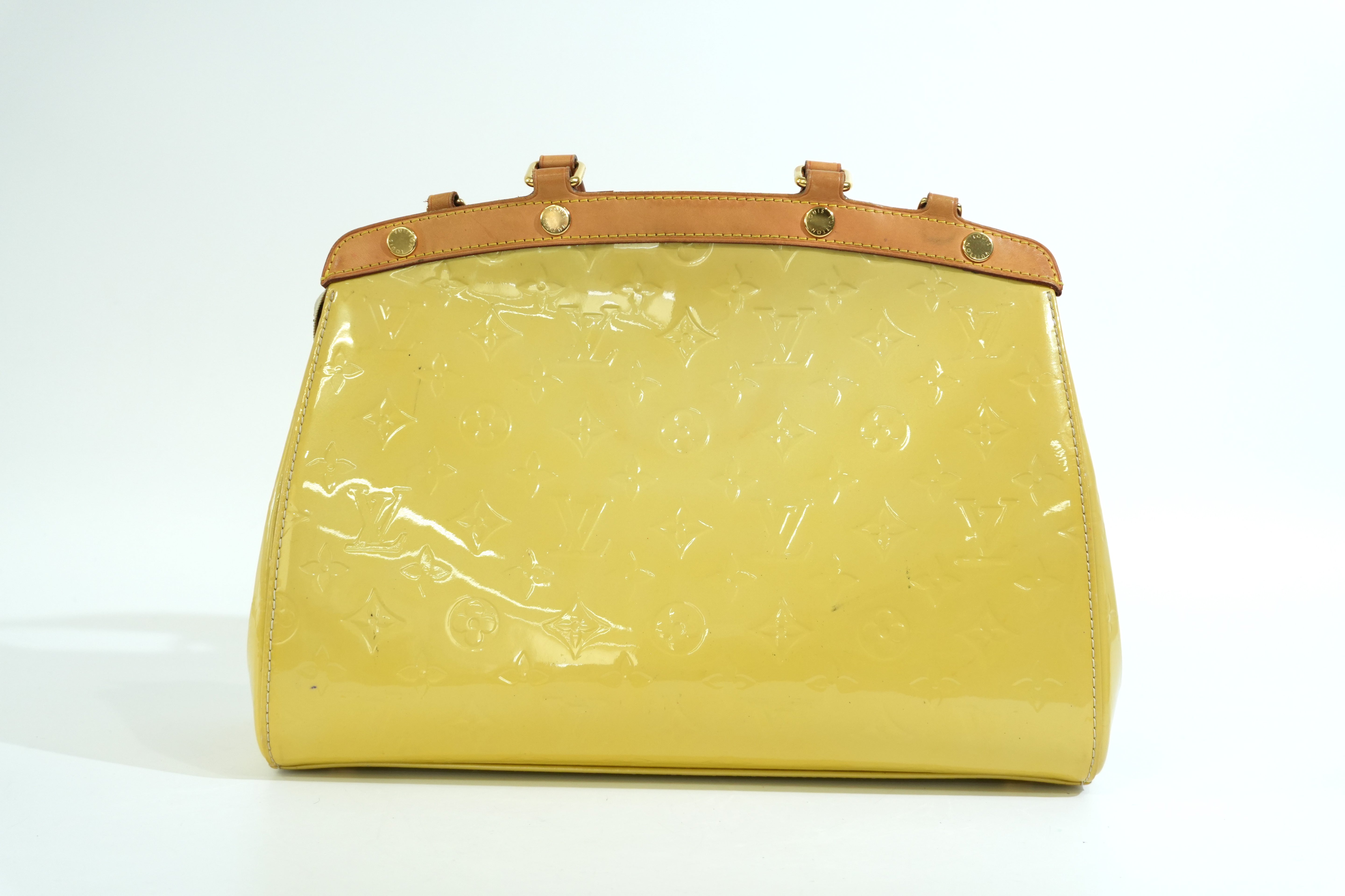 Pre-owned Louis Vuitton Vernis Handbag Yellow