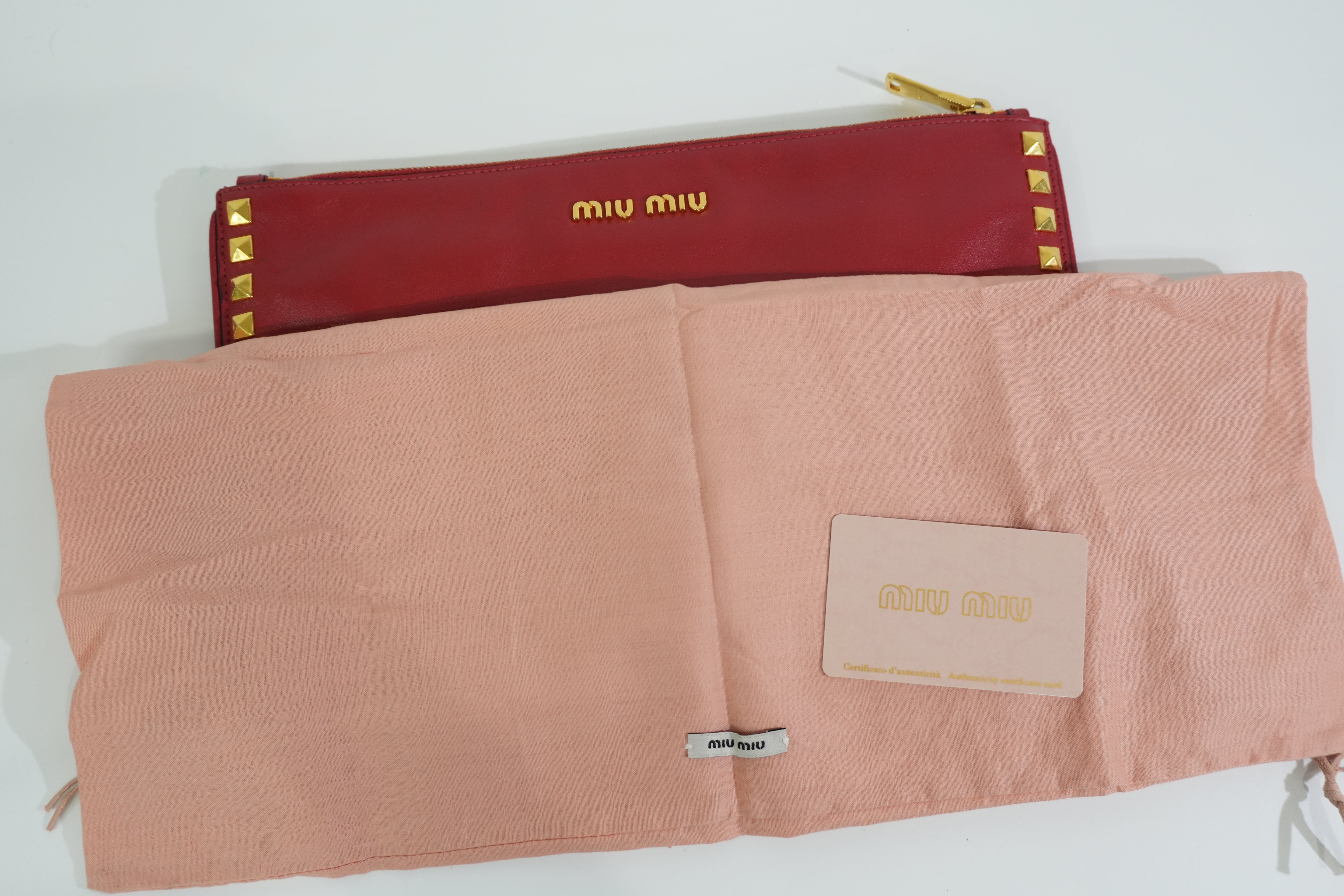 Pre-owned Miumiu Calfskin Leather Studded Clutch Bag Red