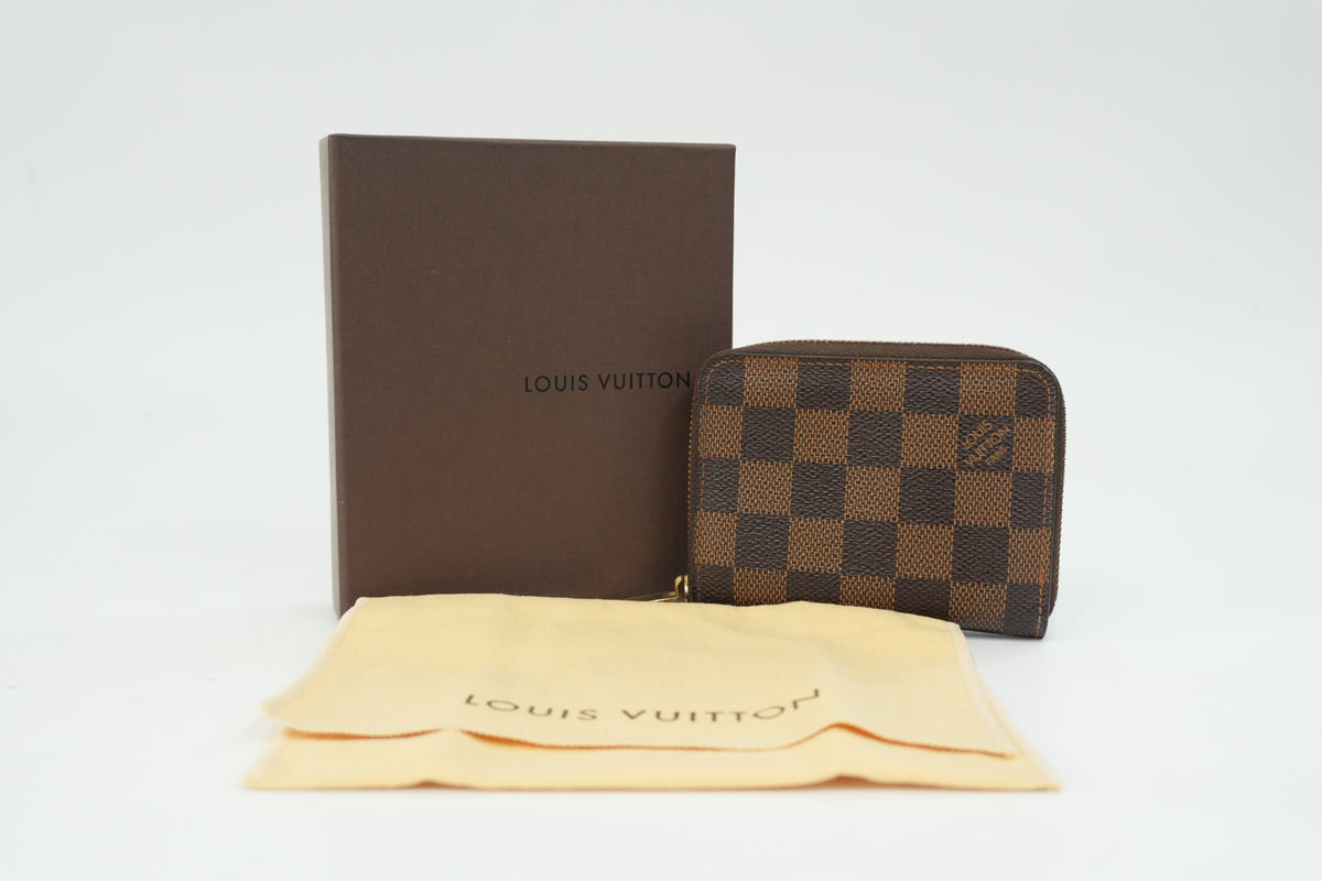 Pre-Owned Louis Vuitton Damier Ebene Card Case