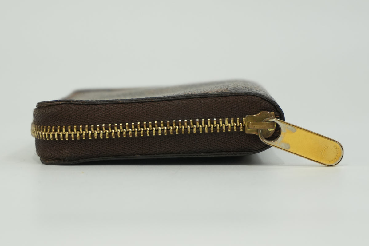 Pre-Owned Louis Vuitton Damier Ebene Card Case