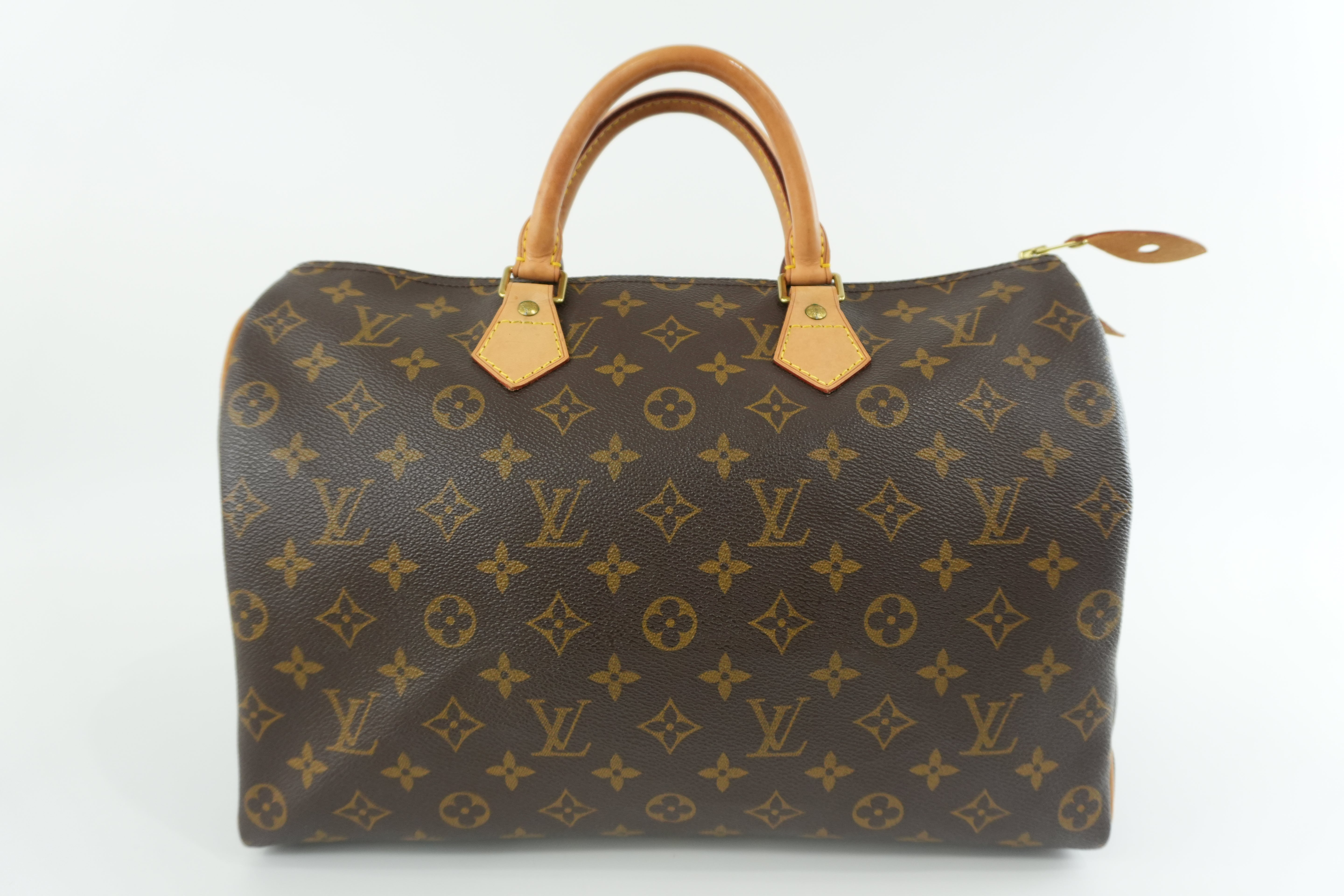 Pre-owned Louis Vuitton Monogram Speedy 35 Handbag