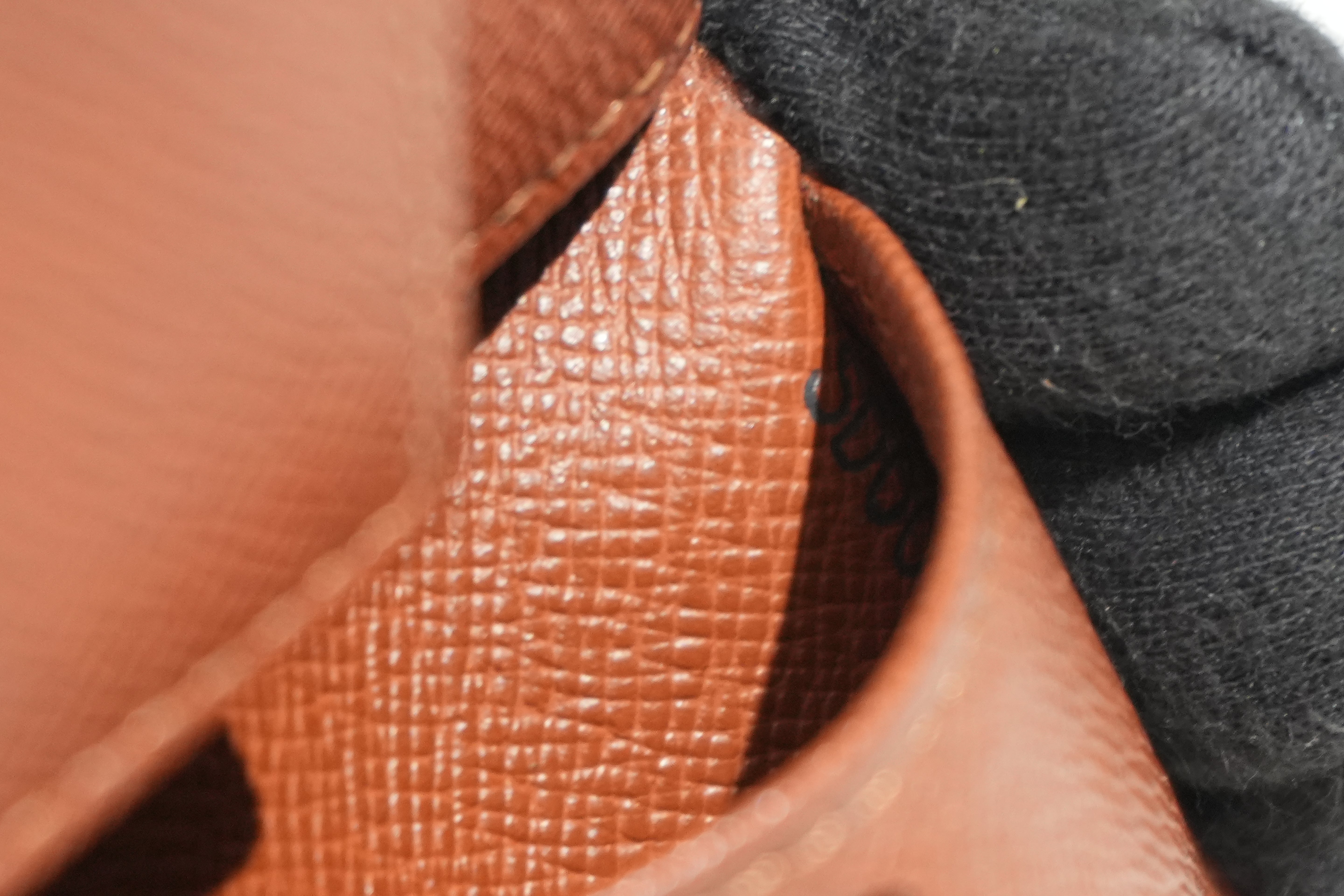 Pre-owned Louis Vuitton Monogram Bifold Wallet