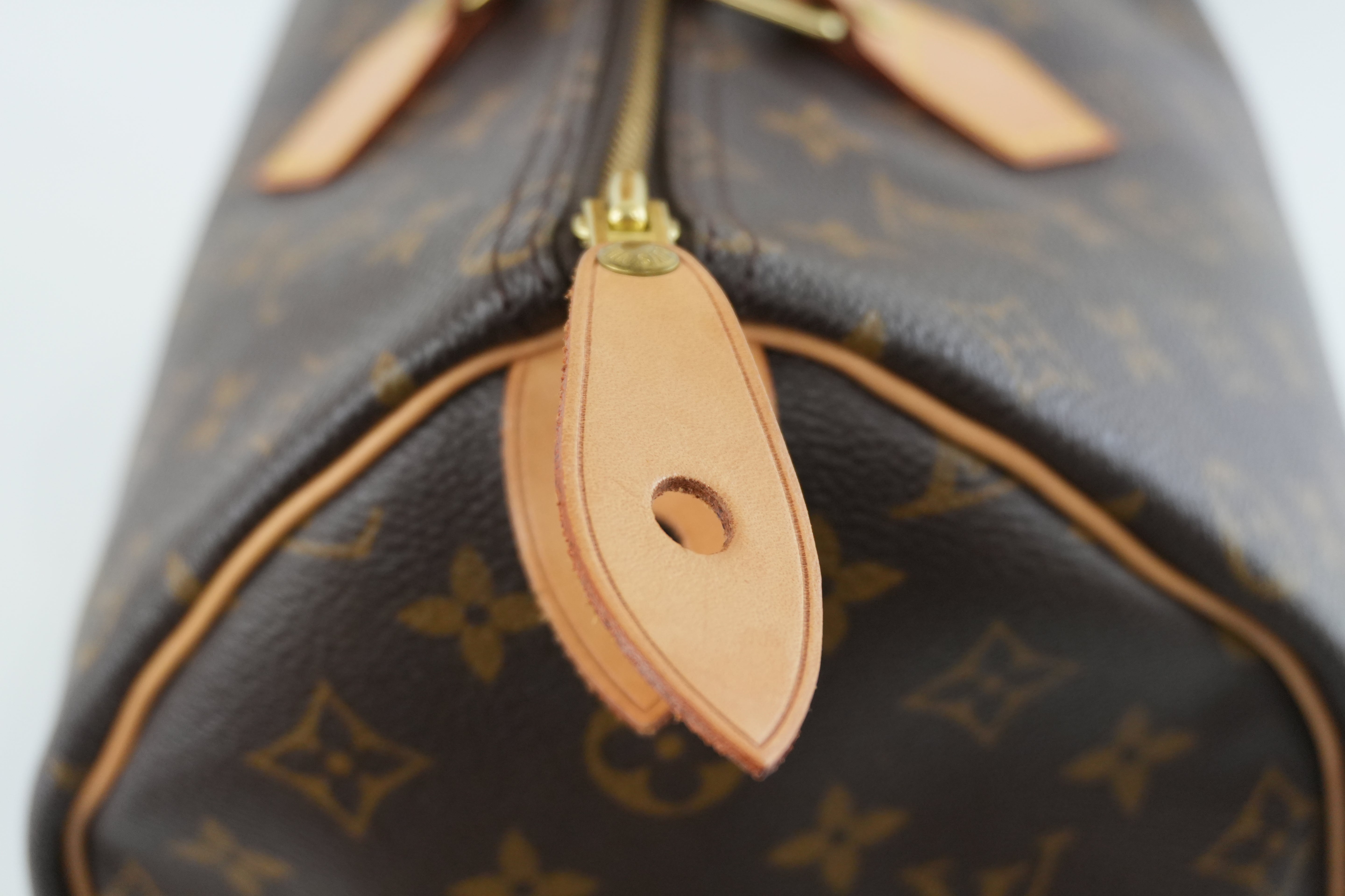 Pre-owned Louis Vuitton Monogram Speedy 35 Handbag