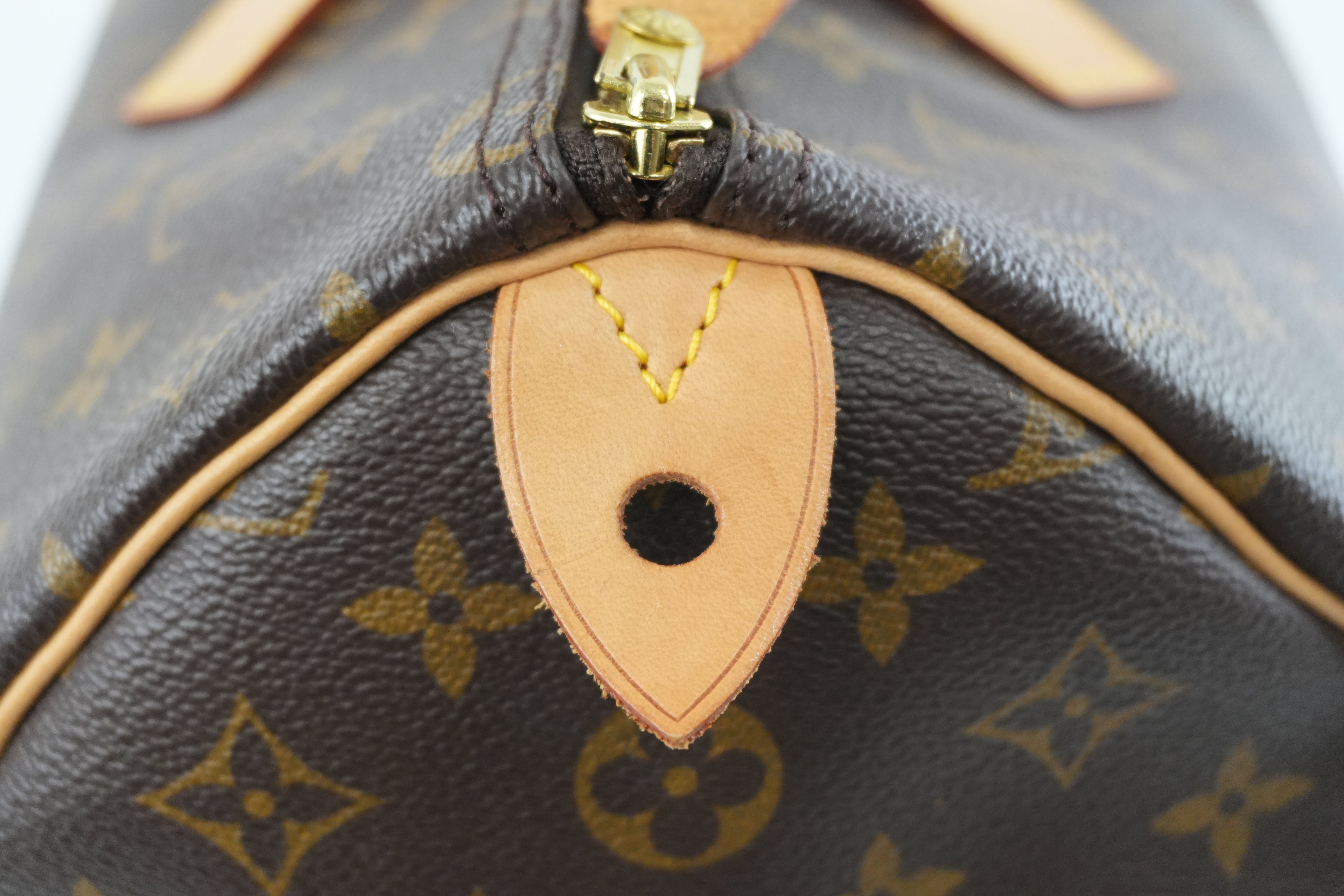 Pre-owned Louis Vuitton Monogram Speedy 35 Handbag