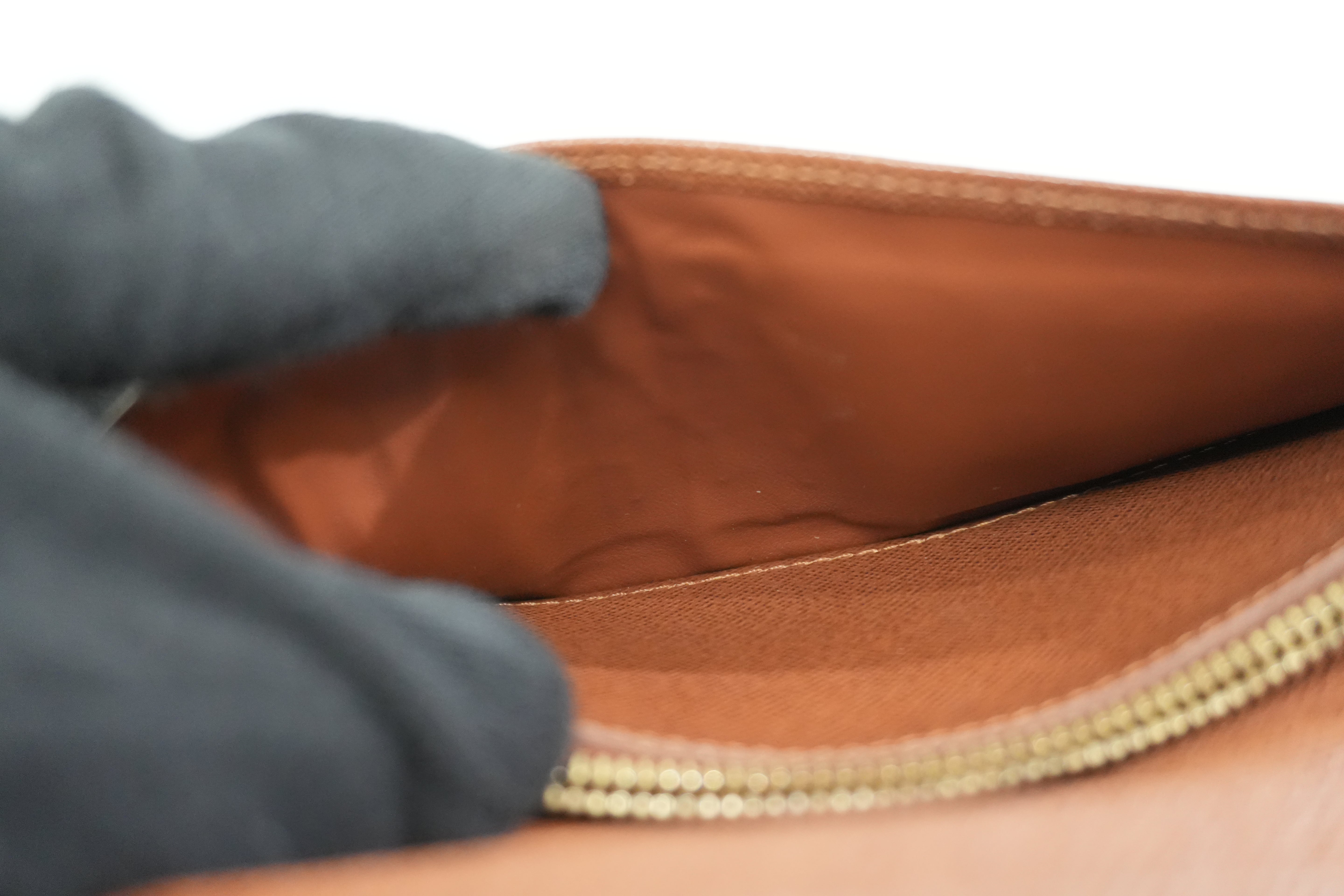 Pre-owned Louis Vuitton Monogram Long Wallet