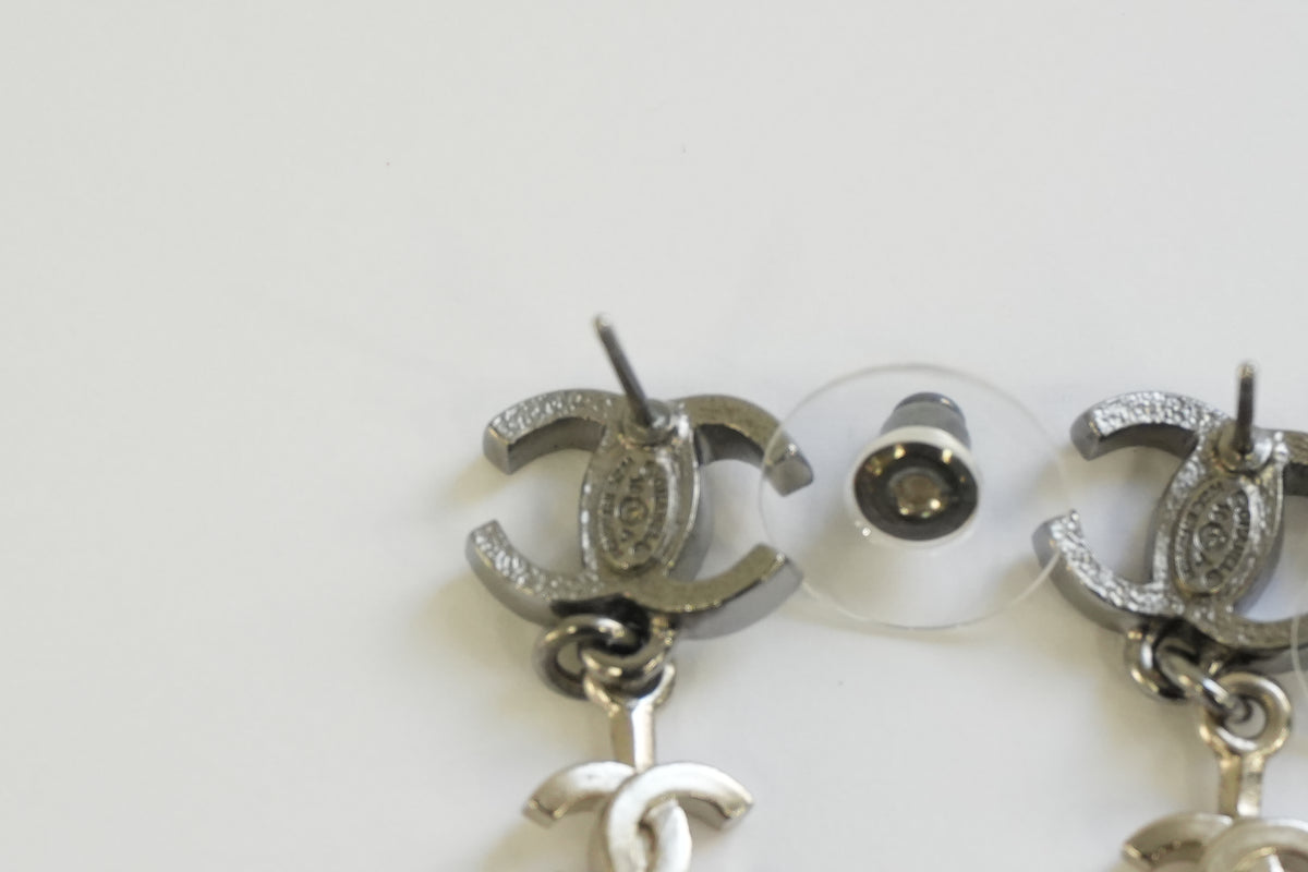 Pre-Owned Chanel CC logo Rhinestone Anchor Stud Earrings