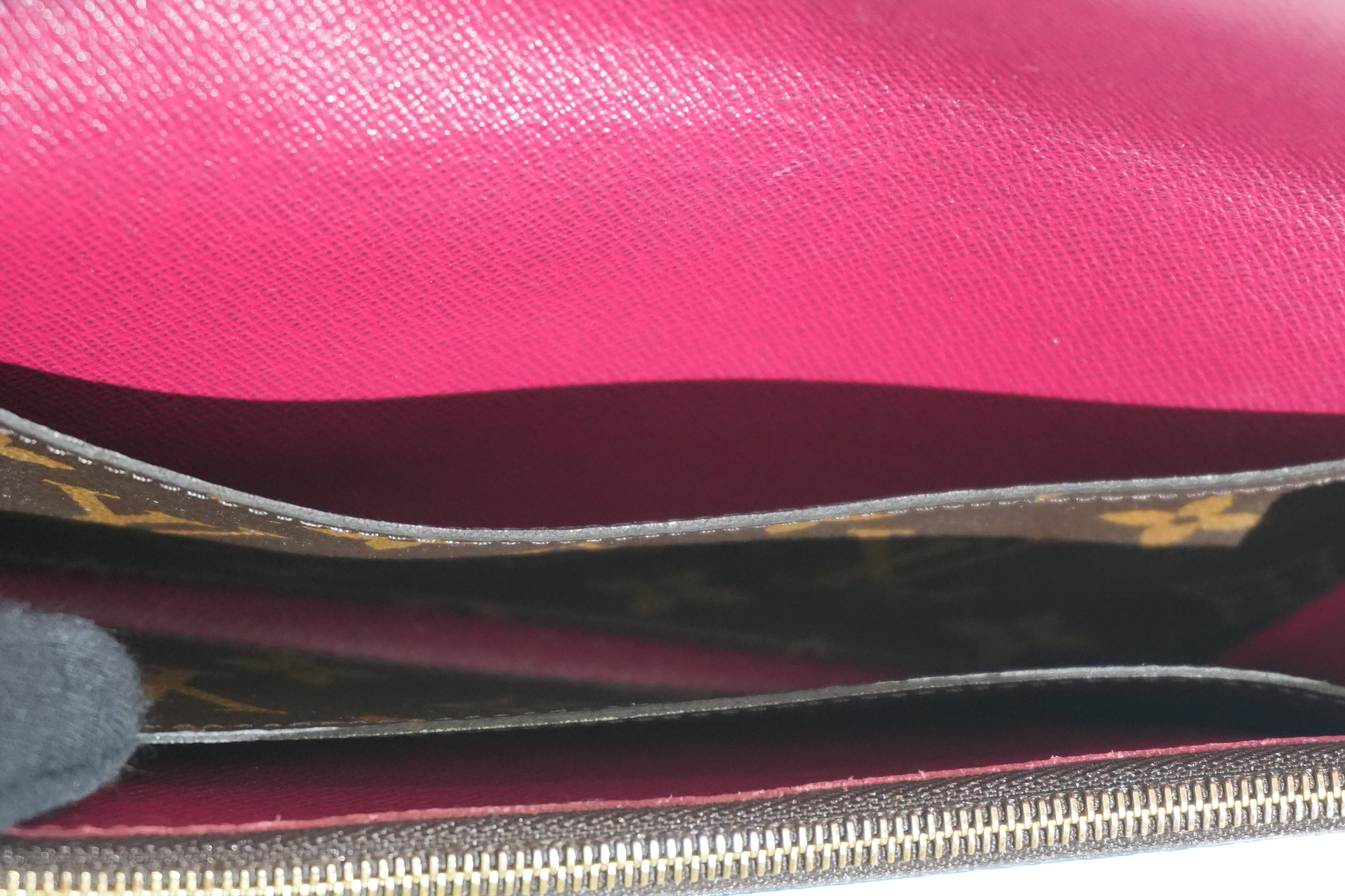 Pre-owned Louis Vuitton Monogram Emily Wallet Pink