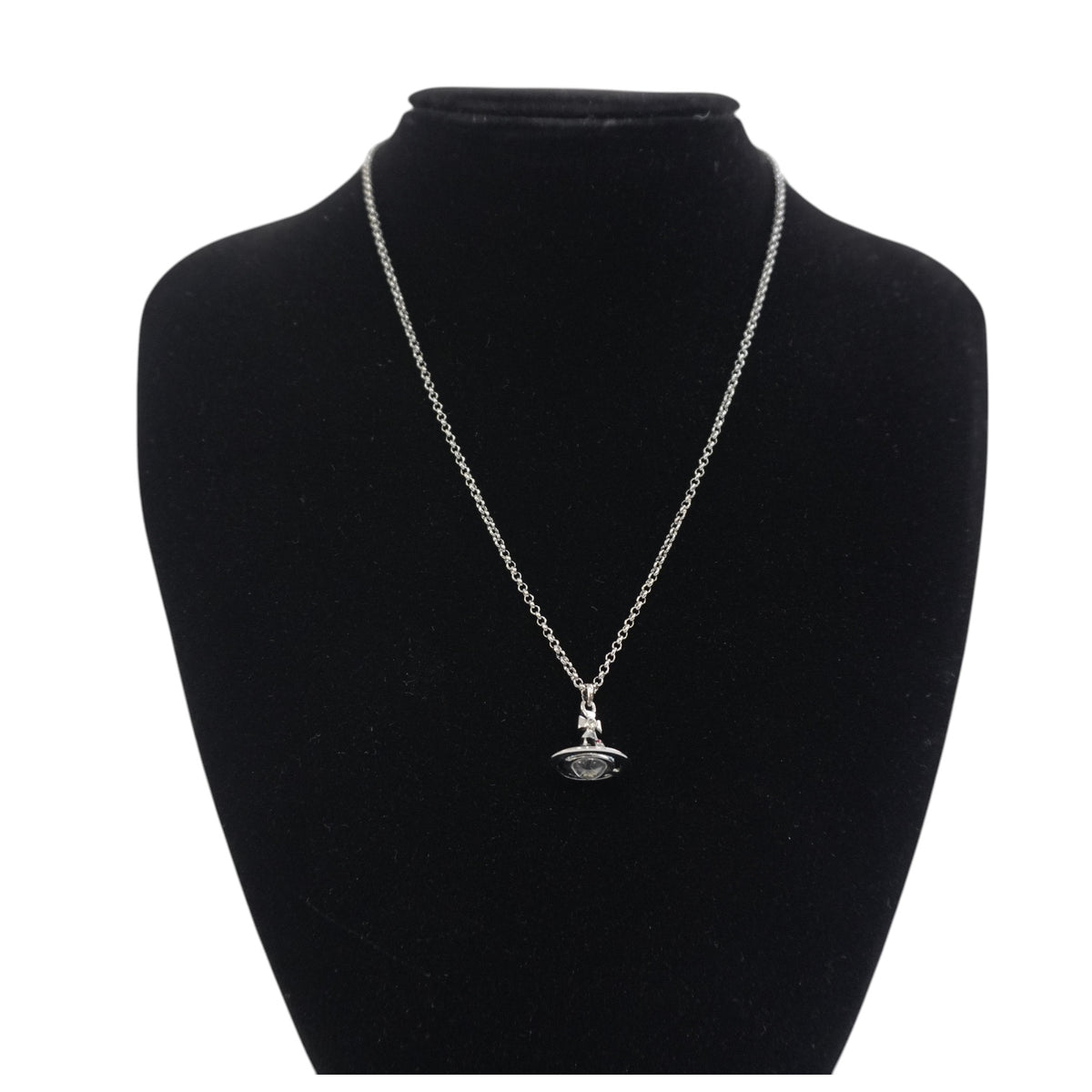 Pre-Owned Vivenne WestWood Orb Pendant Necklace Multicolor