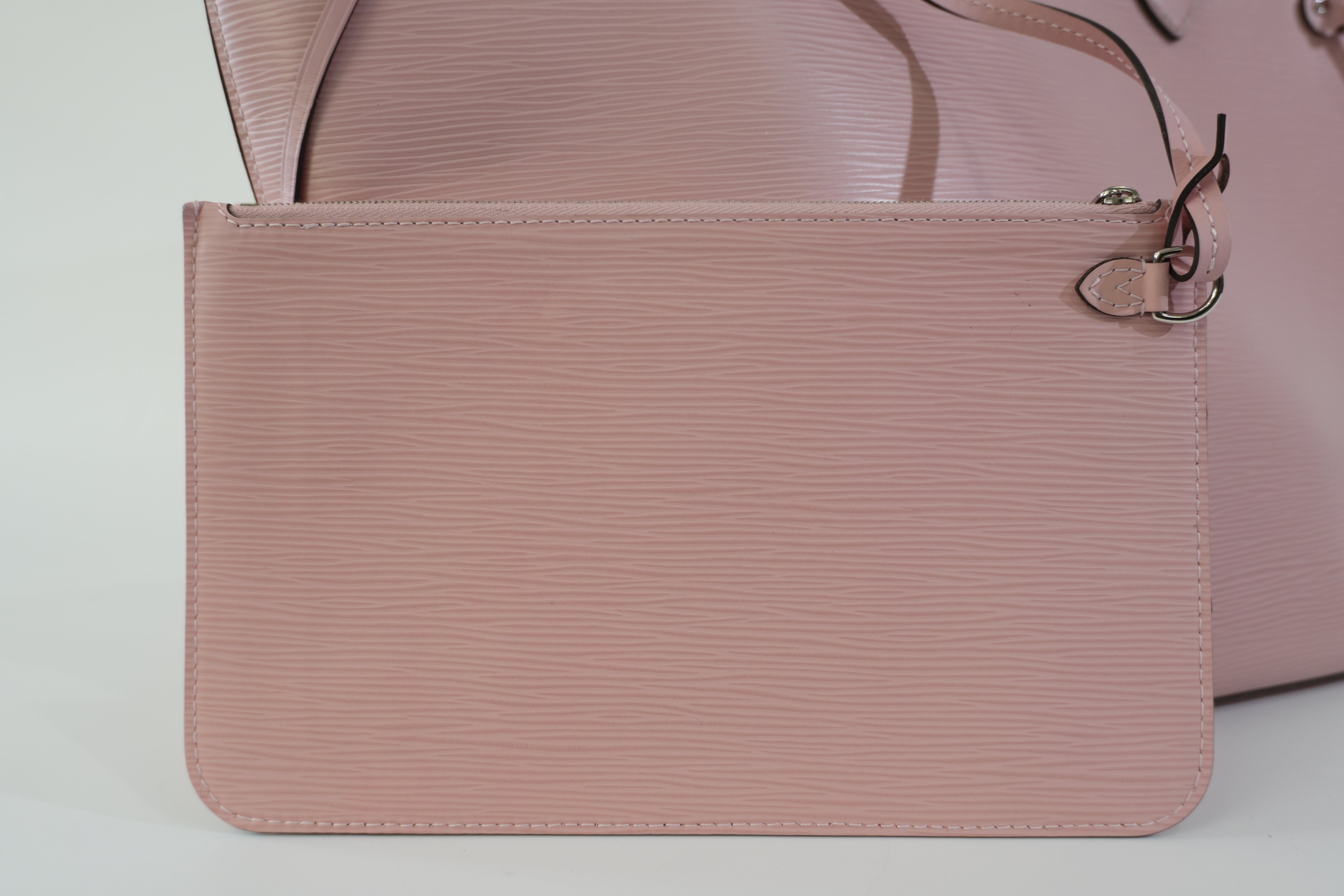 Pre-owned Louis Vuitton Epi Leather Neverfull MM Tote Bag Pink