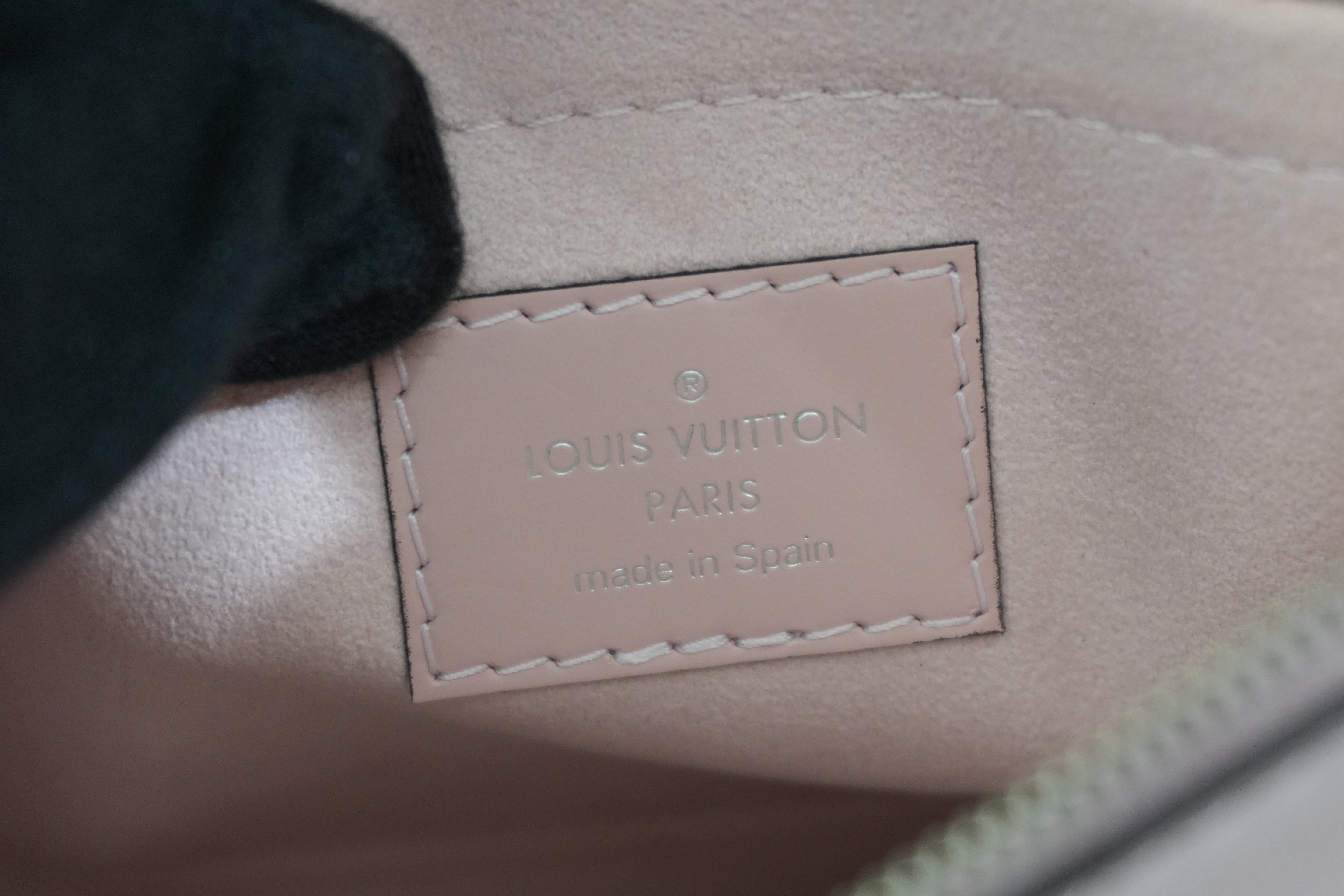 Pre-owned Louis Vuitton Epi Leather Neverfull MM Tote Bag Pink