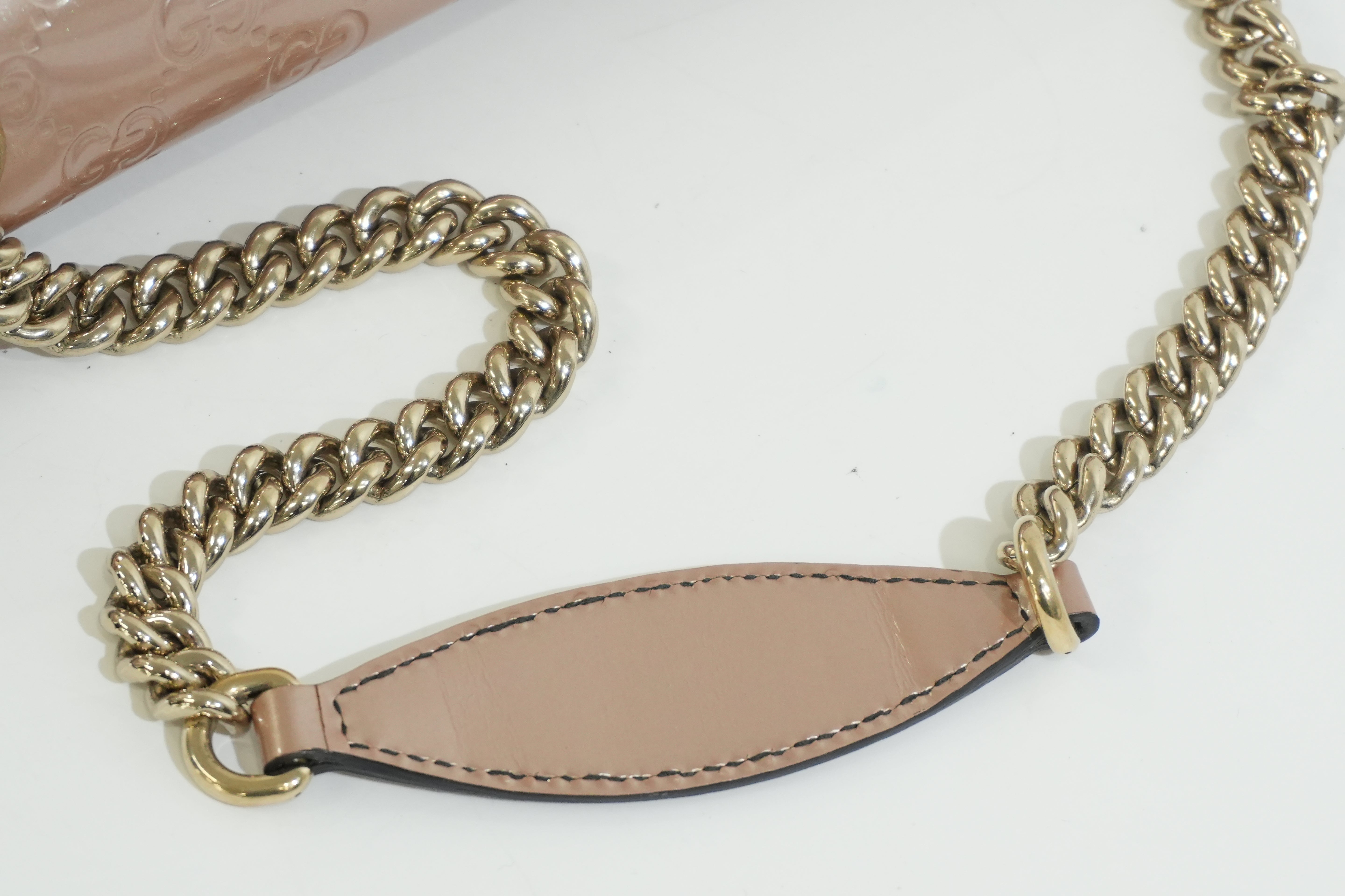 Pre-owned Gucci Emily Chain Shoulder Bag Metallic Pink