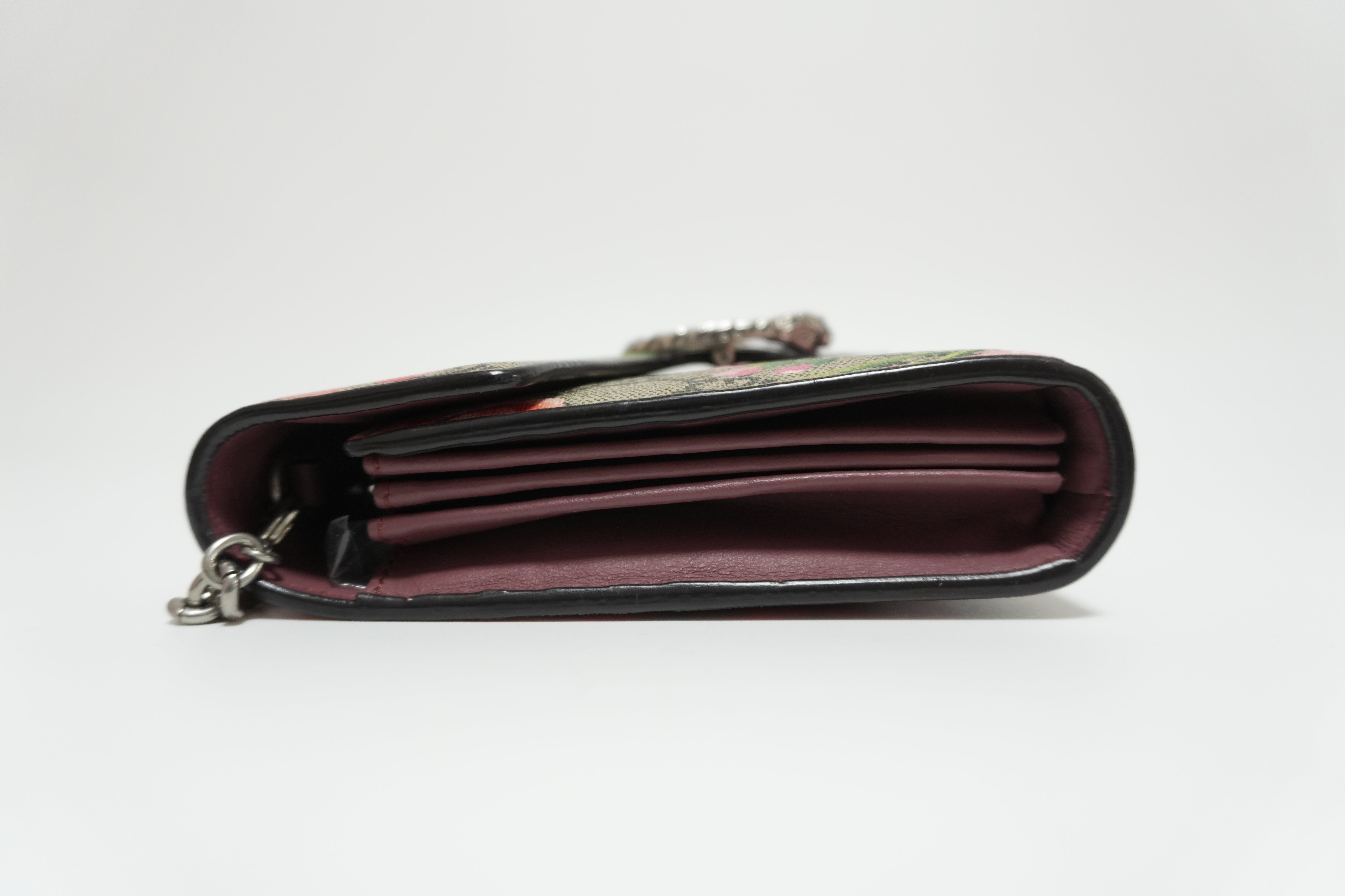 Pre-Owned Burberry Haymarket Check Handbag