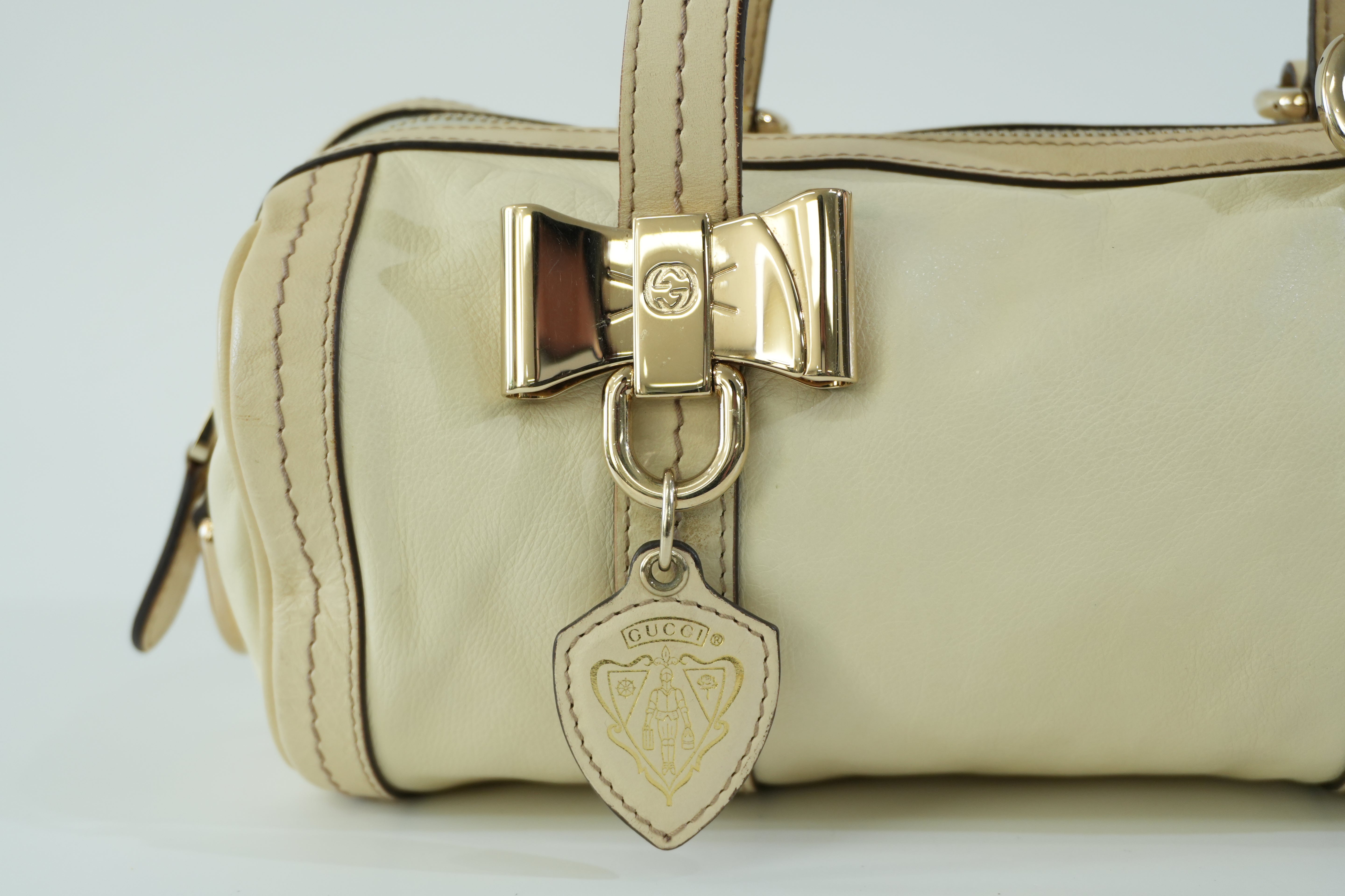 Pre-owned Gucci Leather Handbag Ivory
