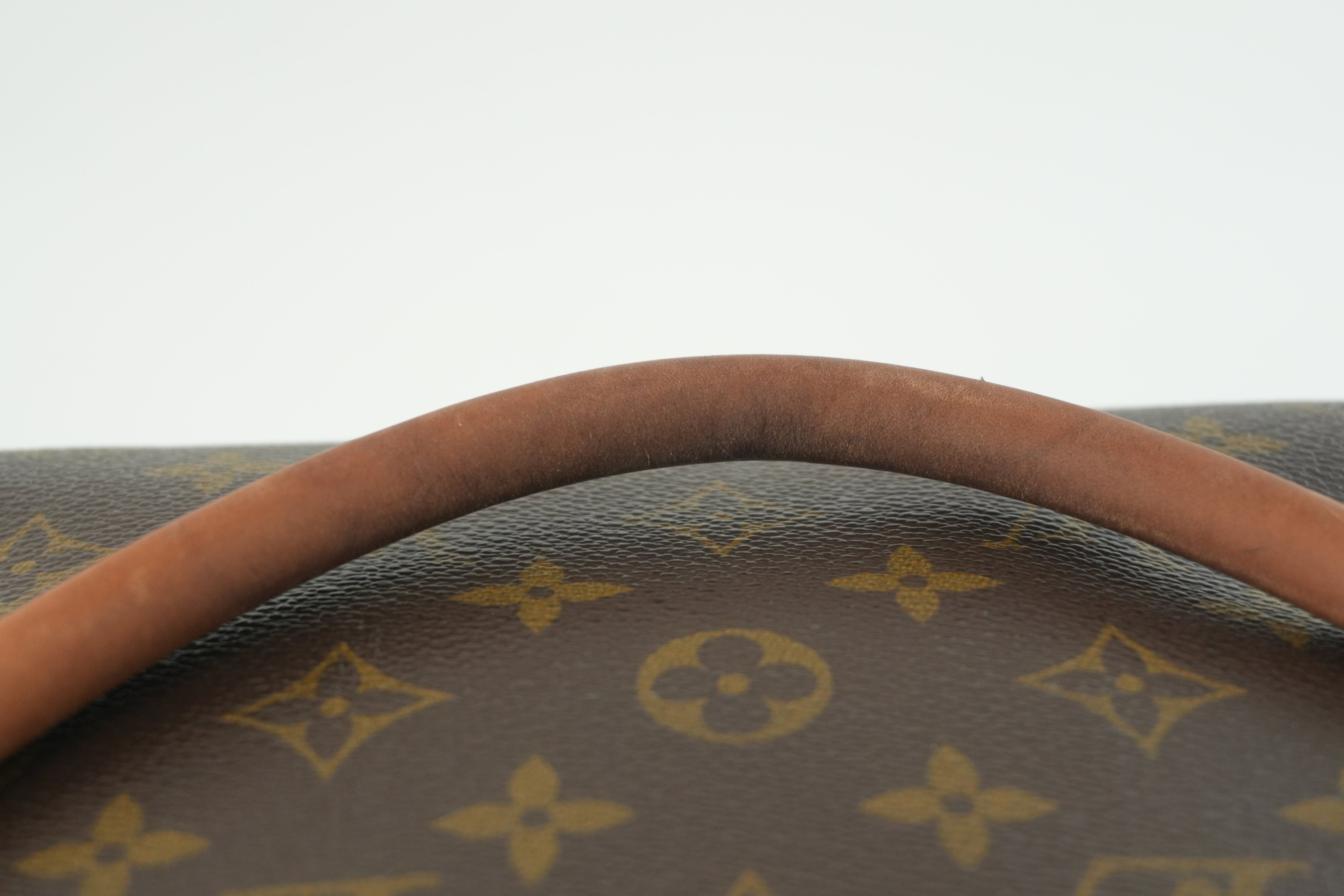 Louis Vuitton Monogram Looping GM Shoulder Bag Used
