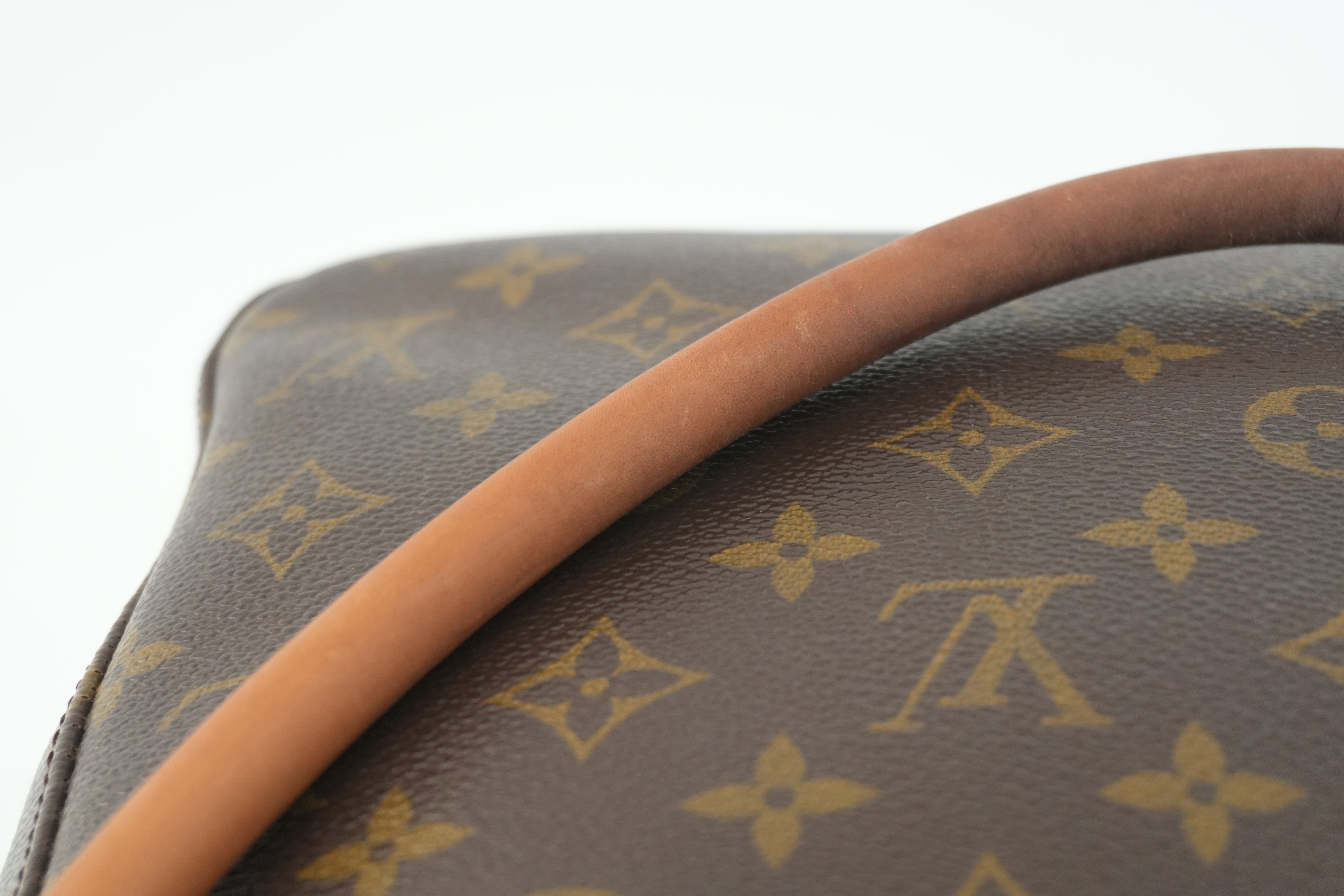 Louis Vuitton Monogram Looping GM Shoulder Bag Used