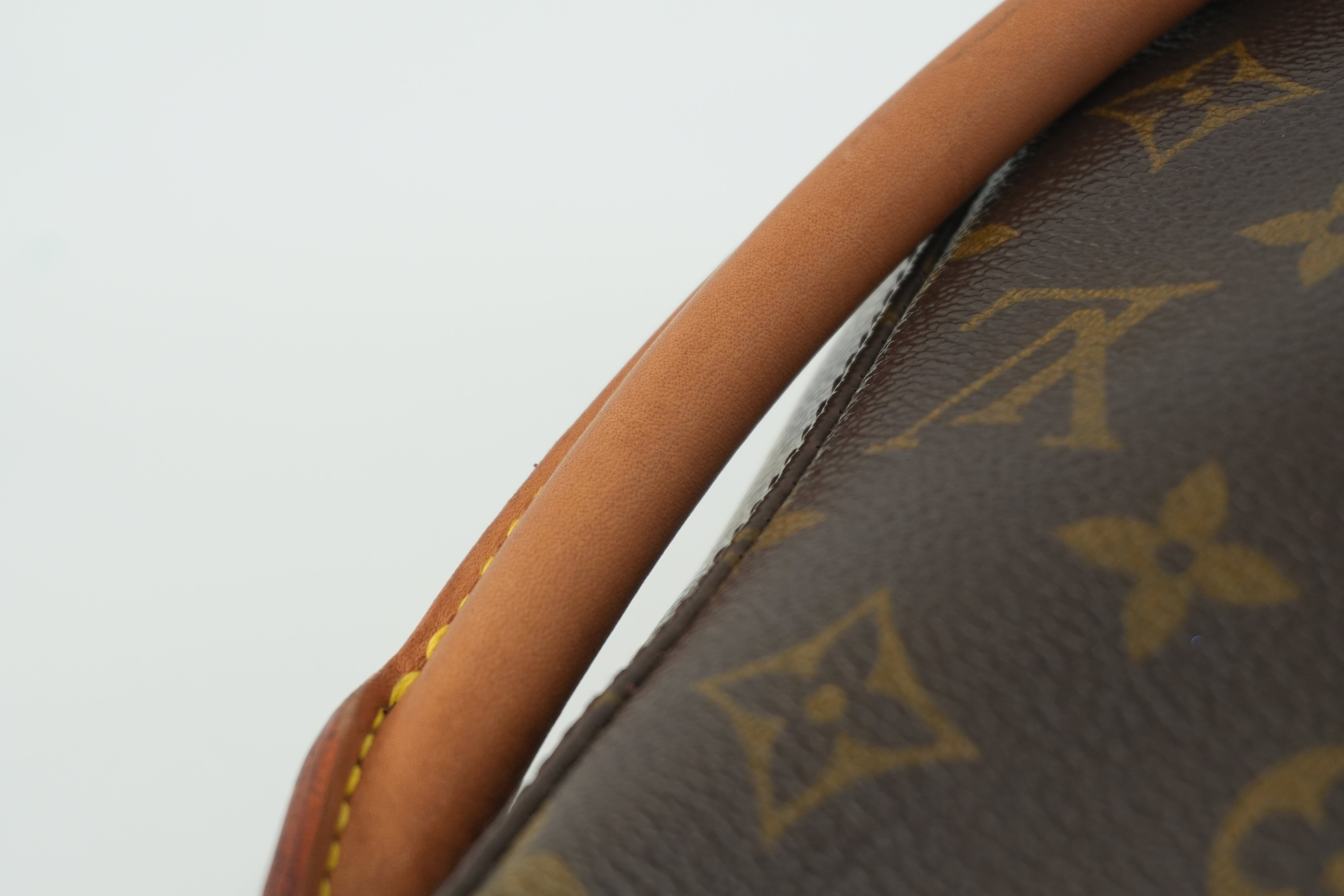 Louis Vuitton Monogram Looping GM Shoulder Bag Used