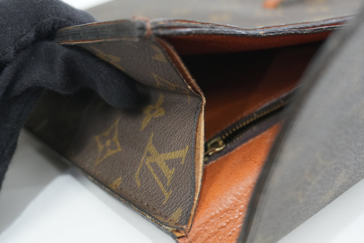 Pre-Owned Louis Vuitton Posh Ministre Clutch Bag