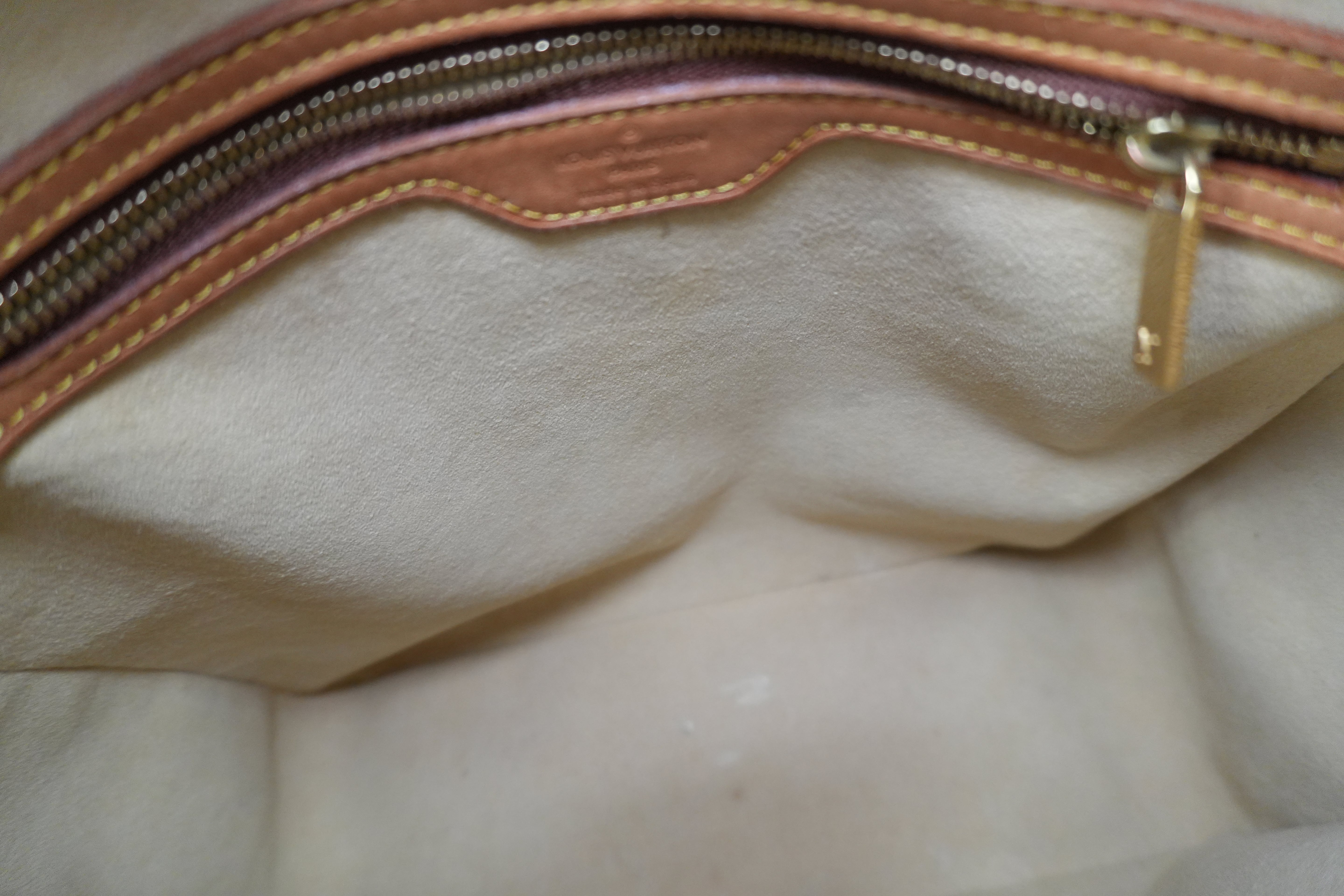 Louis Vuitton Monogram Looping GM Shoulder Bag Used