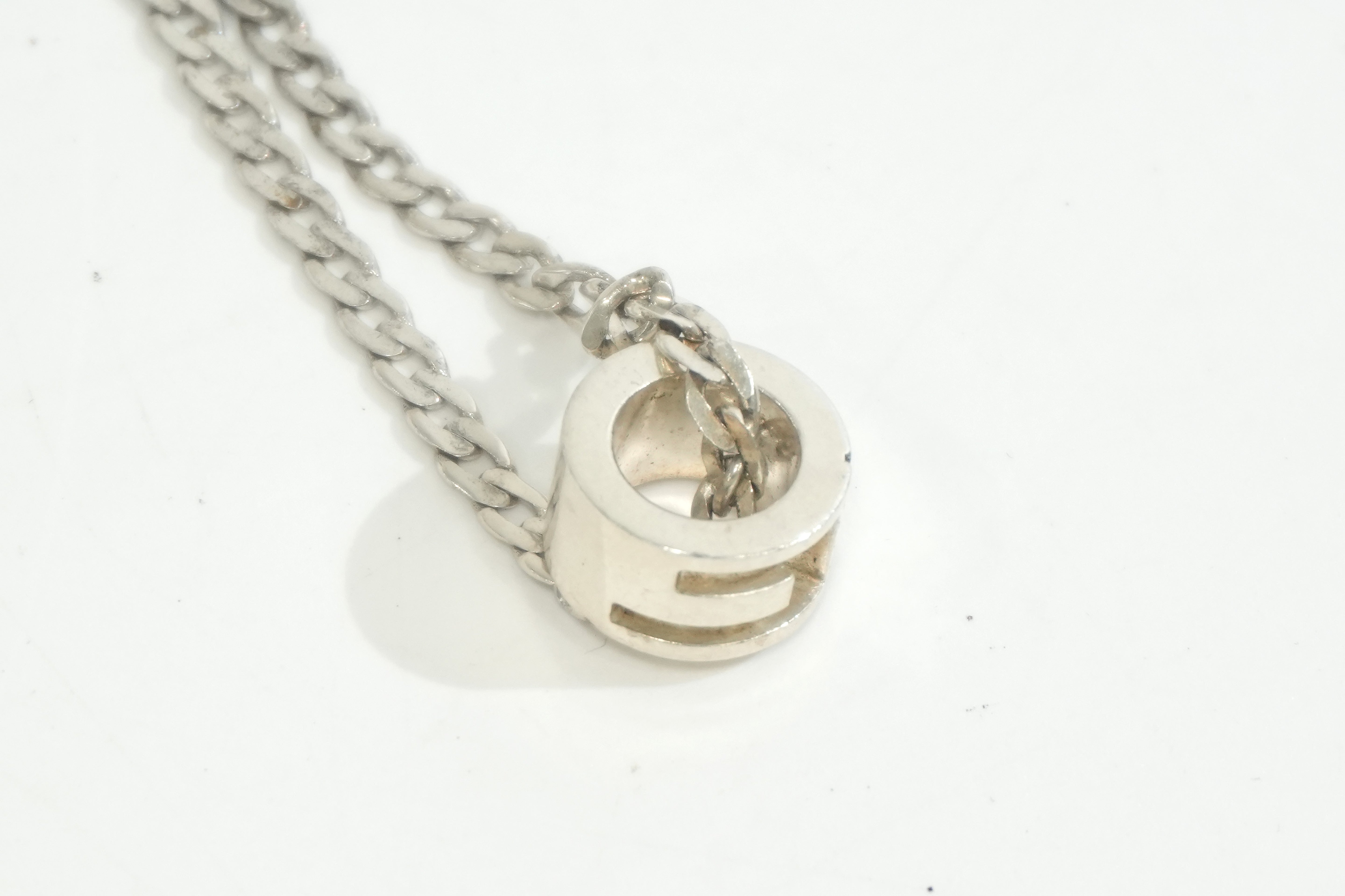 Pre-owned Gucci Silver Necklace Ring Pedant 40cm