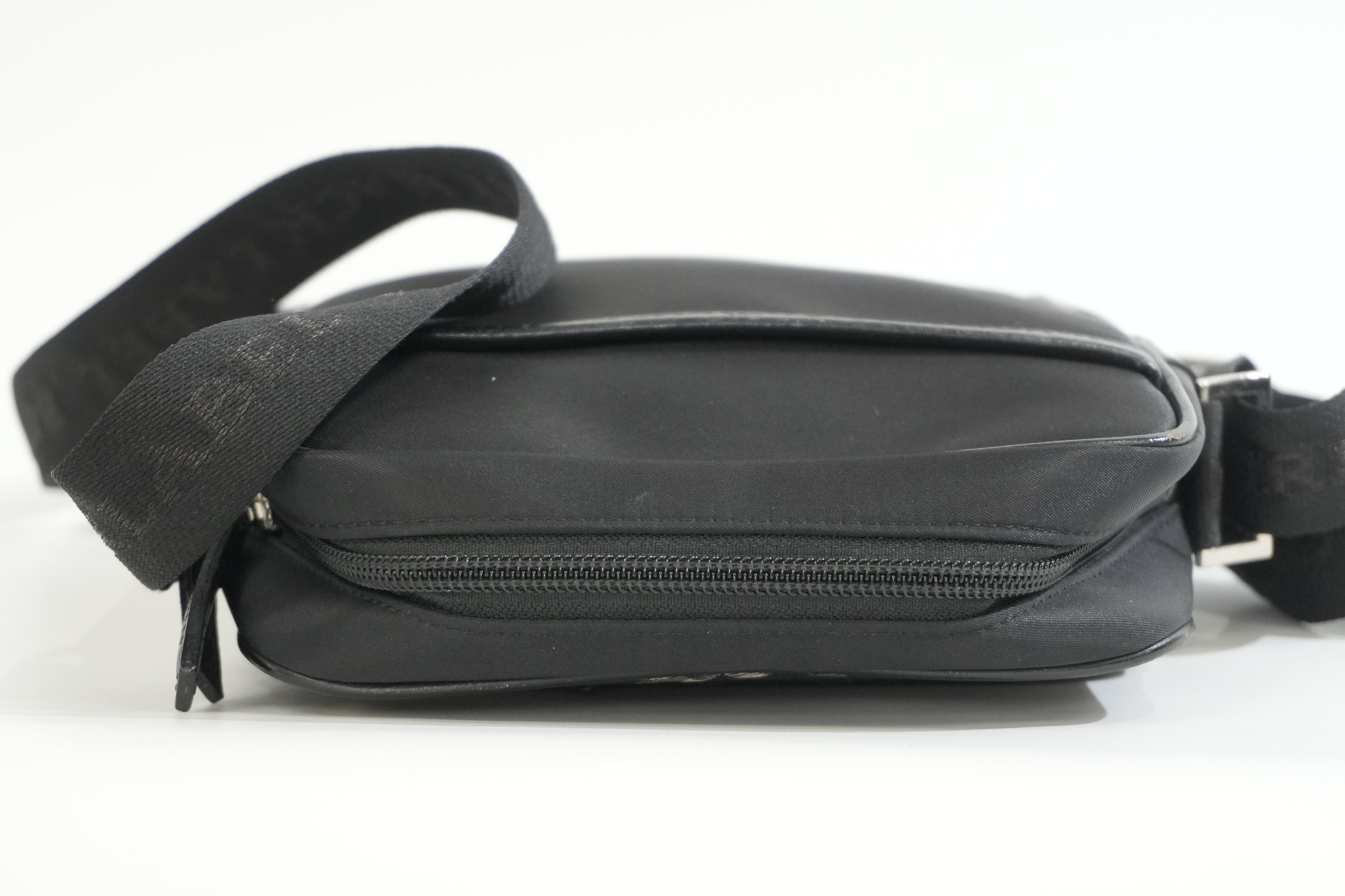 Pre-owned Burberry Crossbody Bag Black