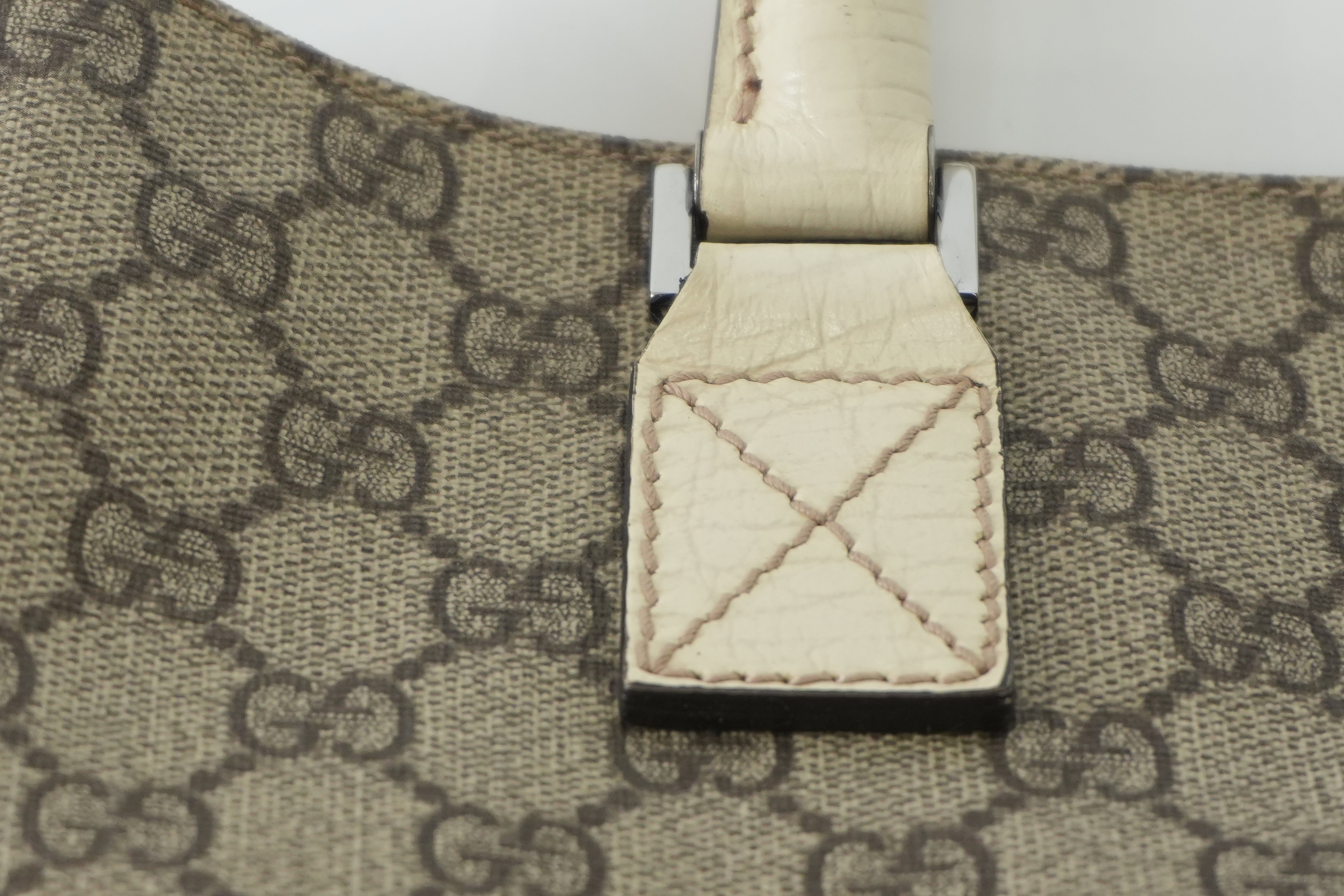 Pre-owned Gucci Handbag White