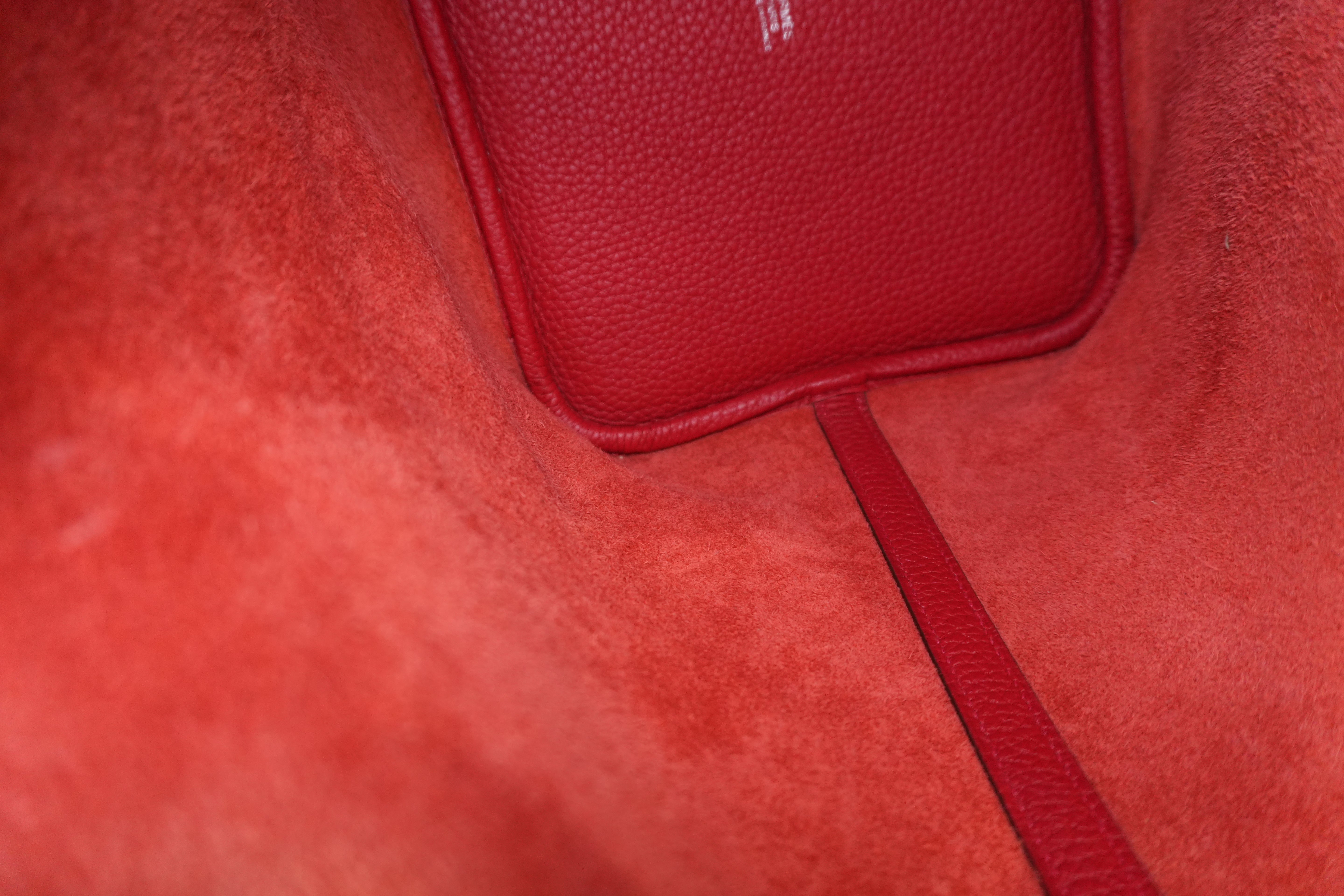 Pre-owned Hermes Picotin MM Handbag Red