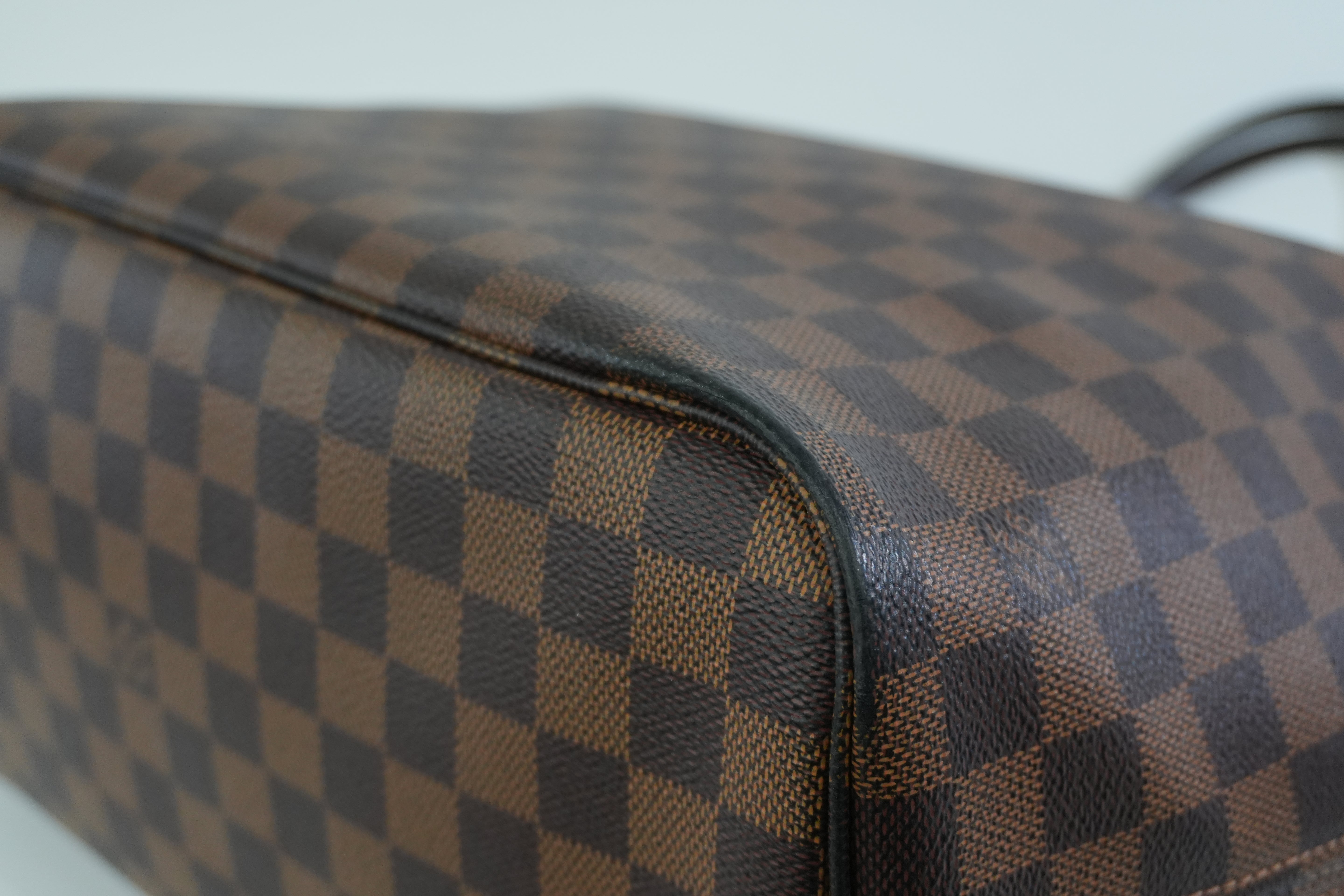 Pre-owned Louis Vuitton Damier Ebene Neverfull MM Tote Bag