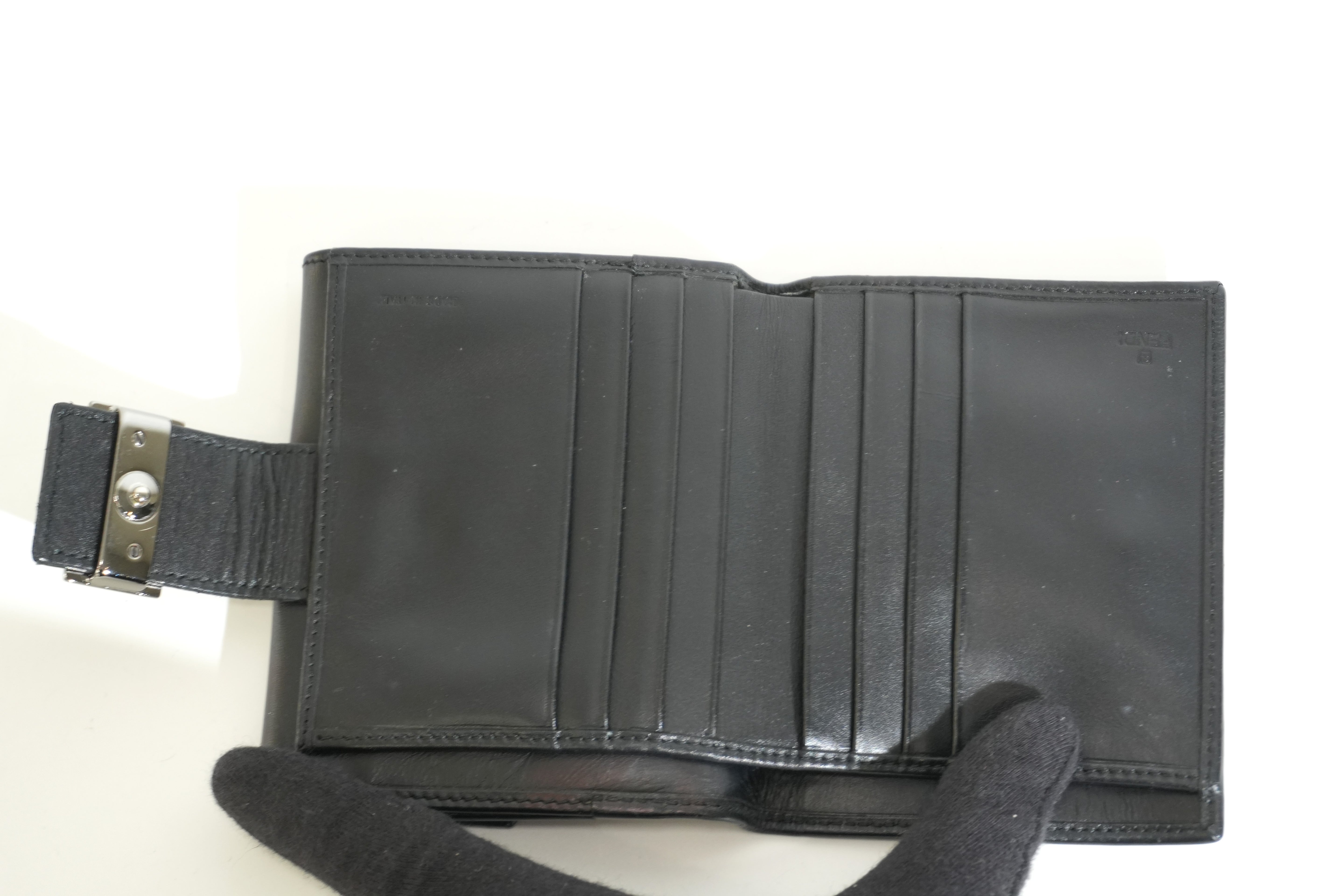 Pre-owned Fendi Zucchino Compact Wallet Black