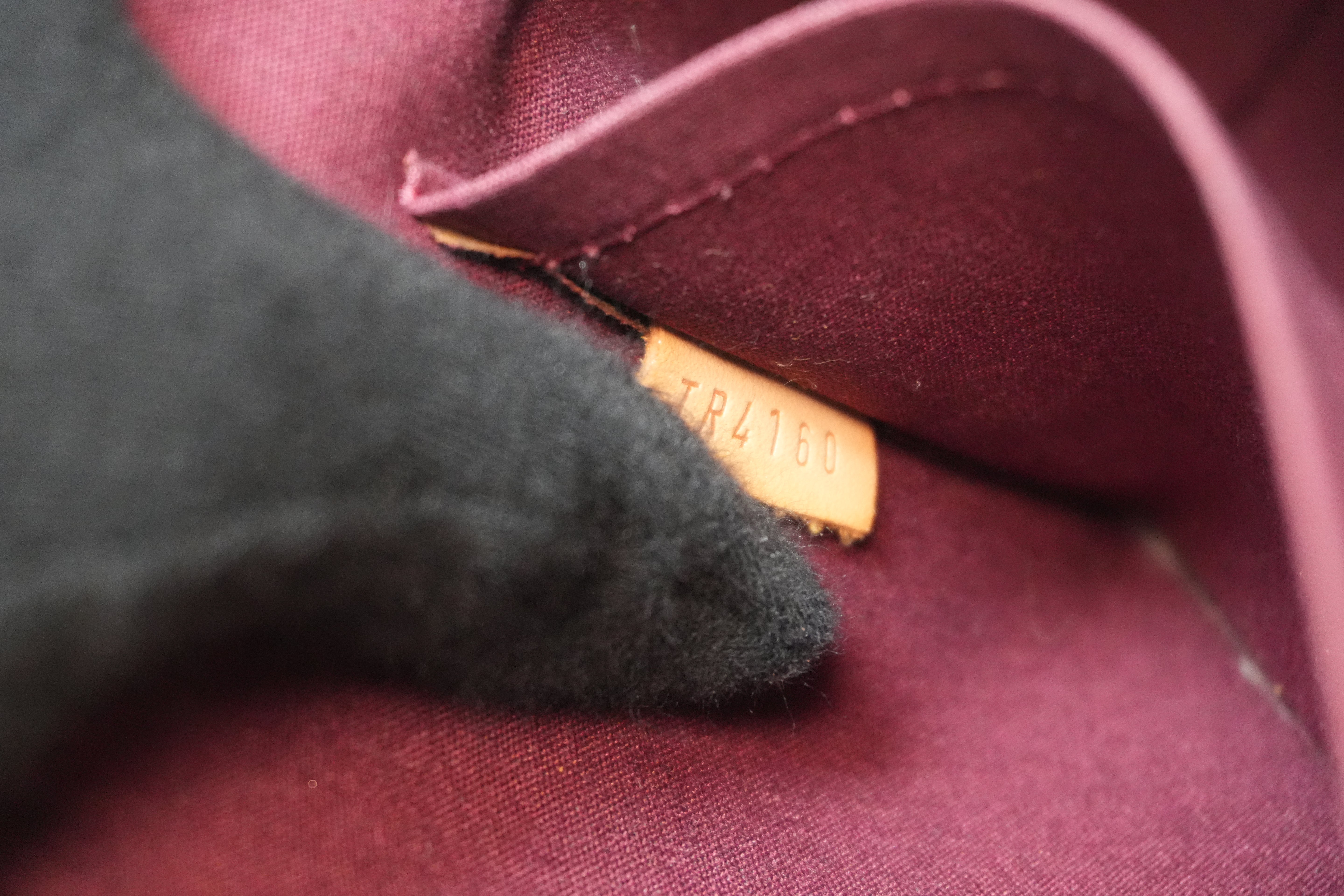 Louis Vuitton Sherwood AlmondHandbag