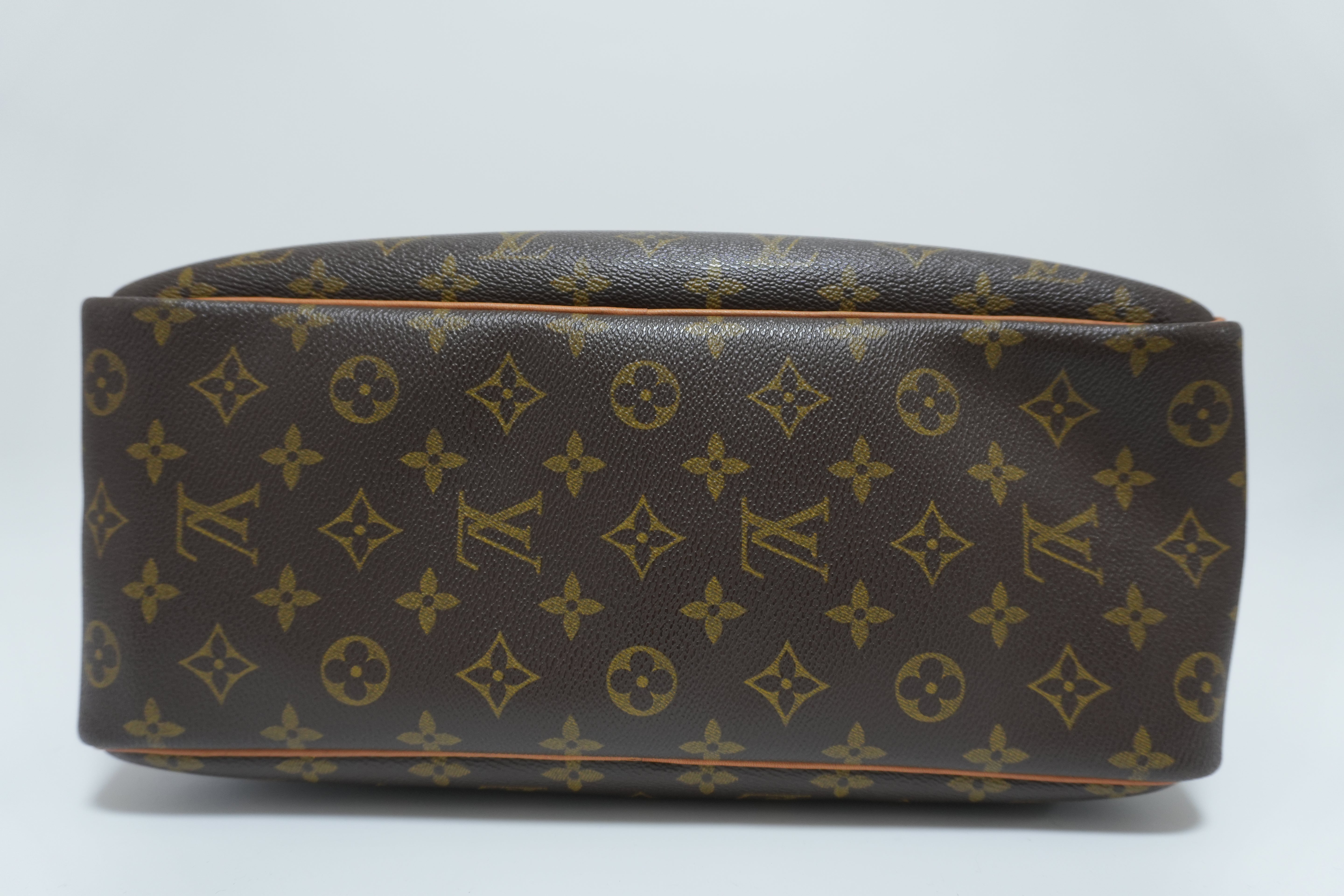 Pre-Owned Louis Vuitton Monogram Marne Shoulder Bag