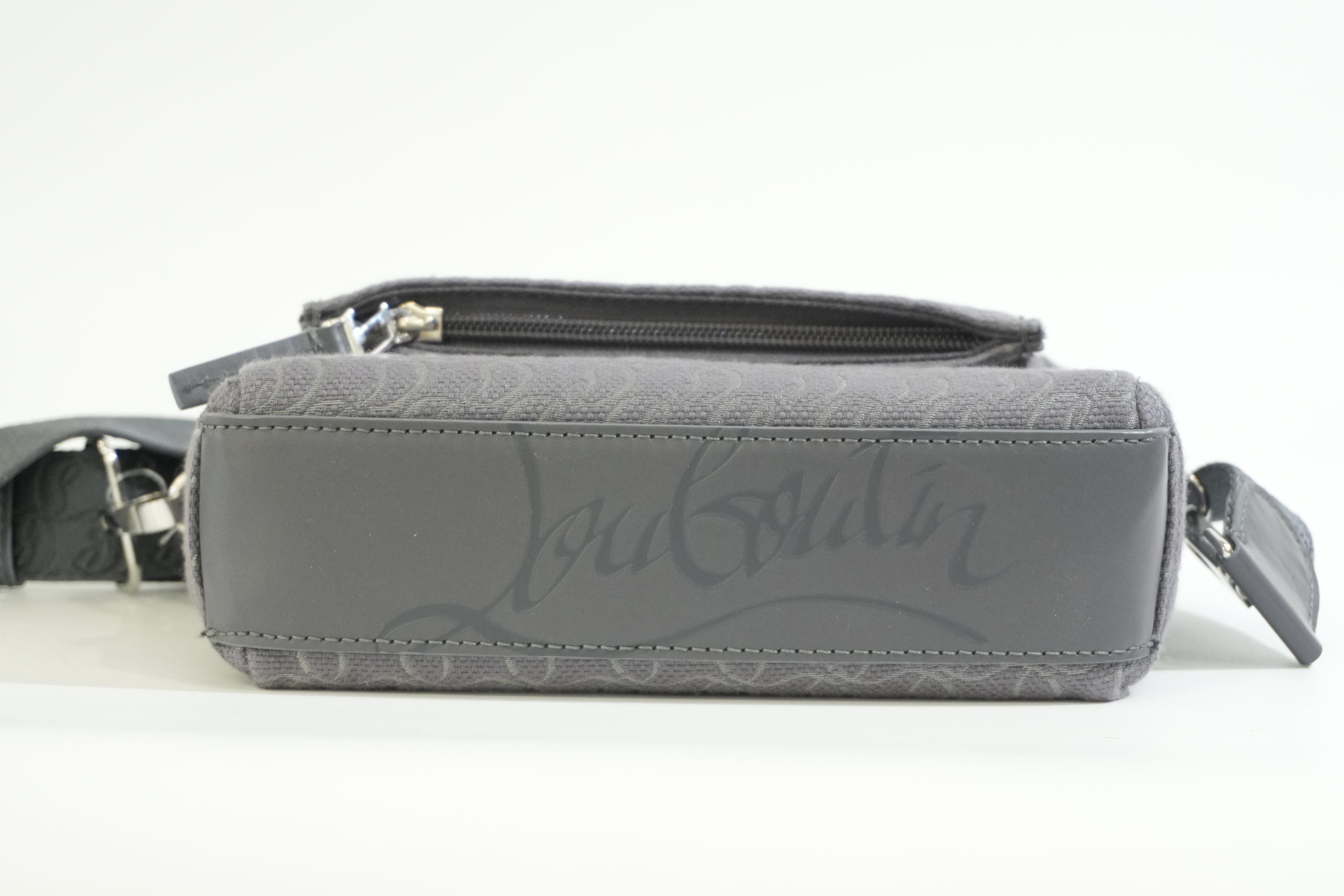 Pre-owned Louboutin Zip N Flap Crossbody Bag Gray