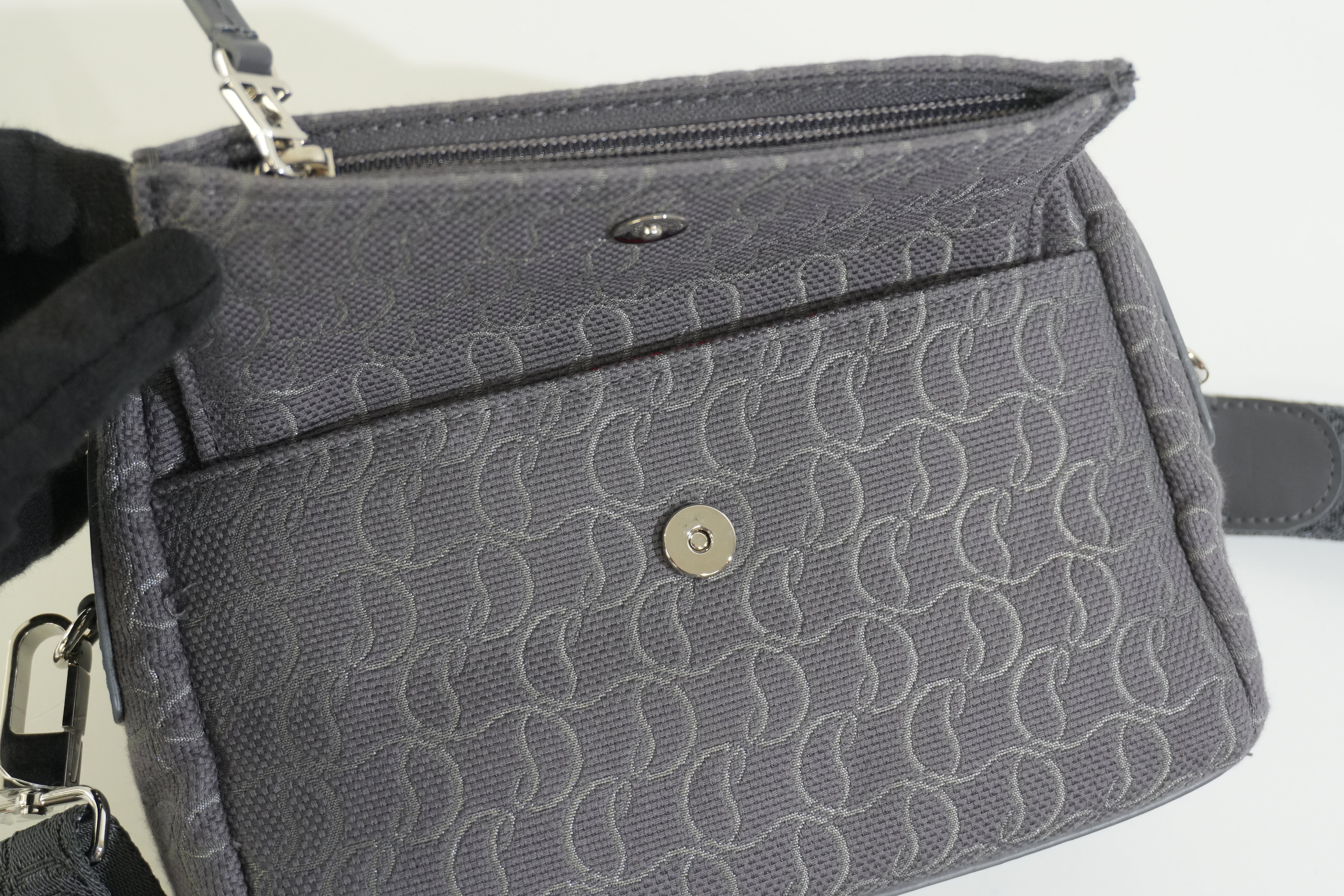 Pre-owned Louboutin Zip N Flap Crossbody Bag Gray