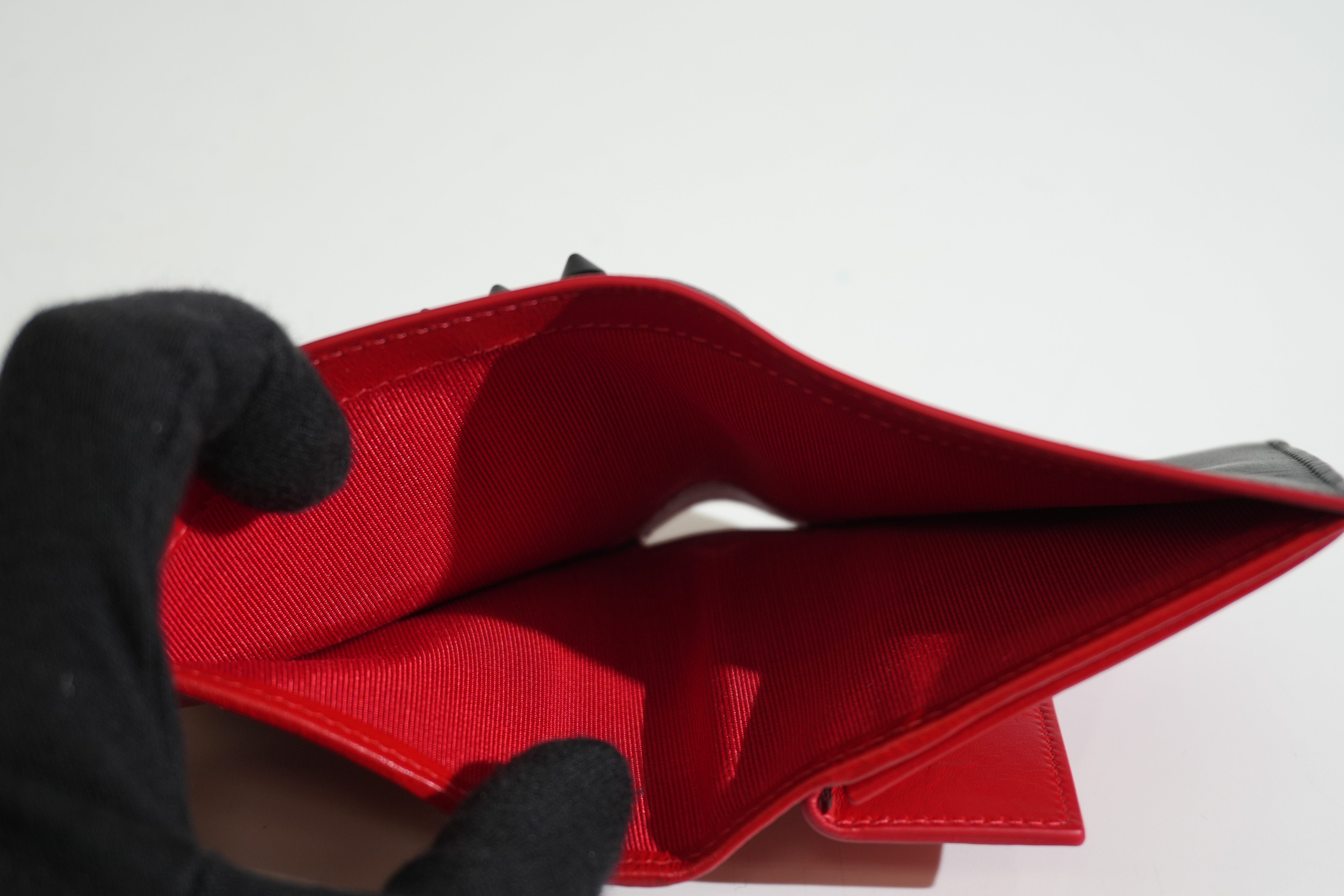 Pre-owned Louboutin Compact Wallet Black