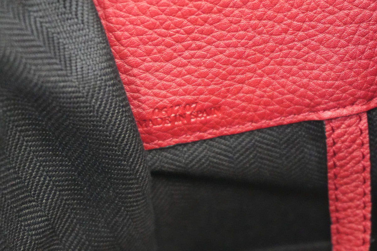 Pre-owned Loewe Hammock Shoulder Bag Red