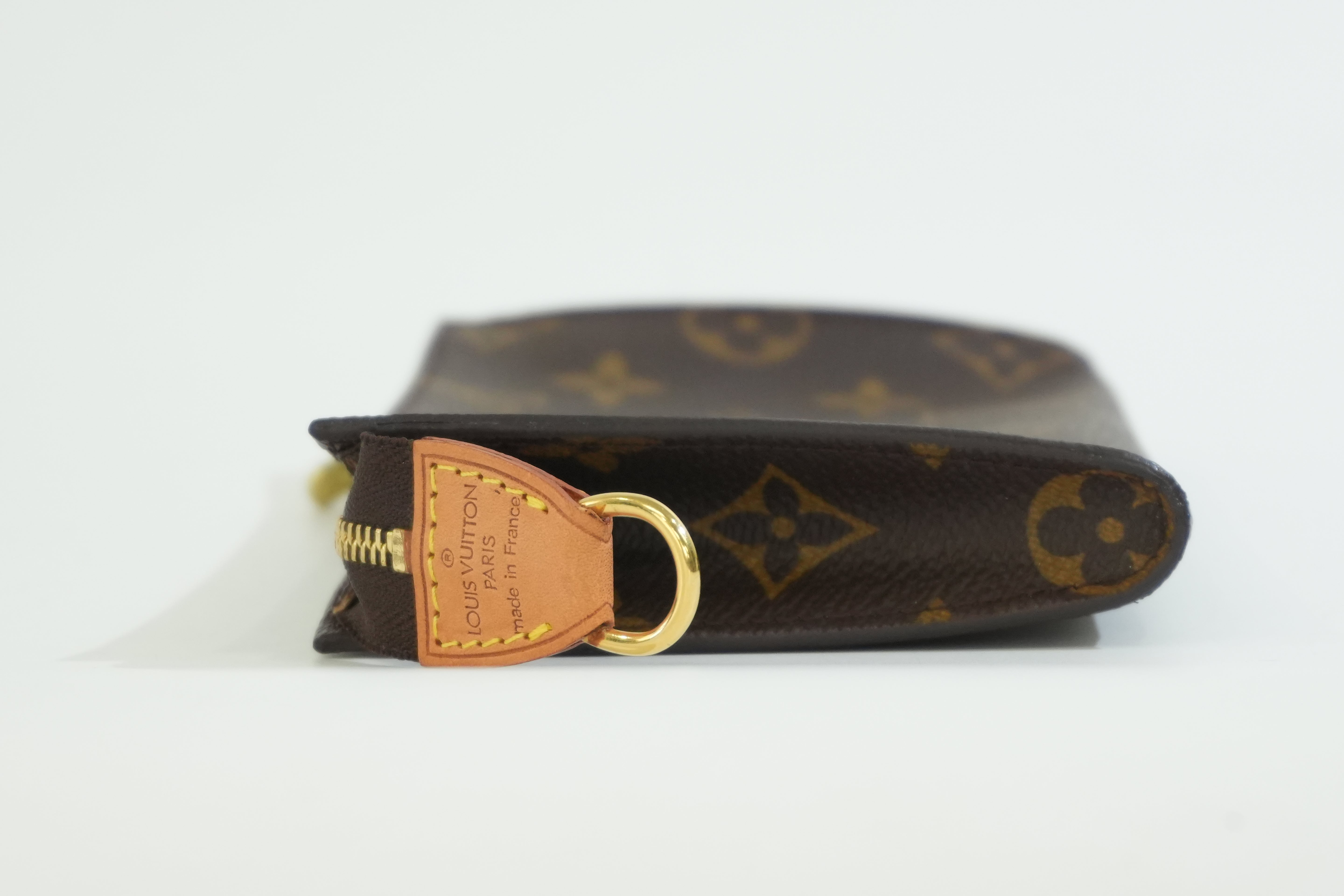 Pre-owned Louis Vuitton Monogram Pouch