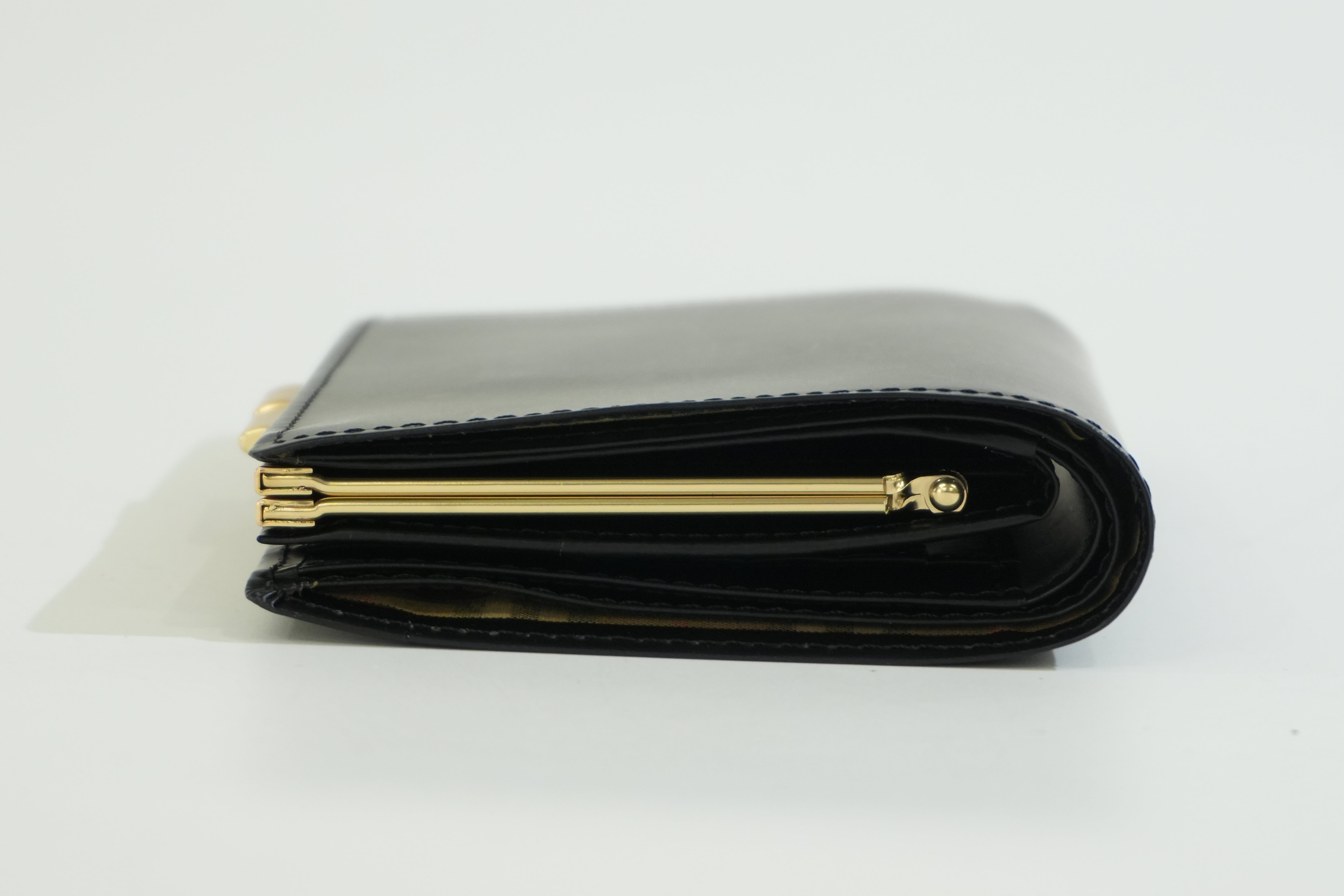 Pre-owned Burberry Compact Wallet Black