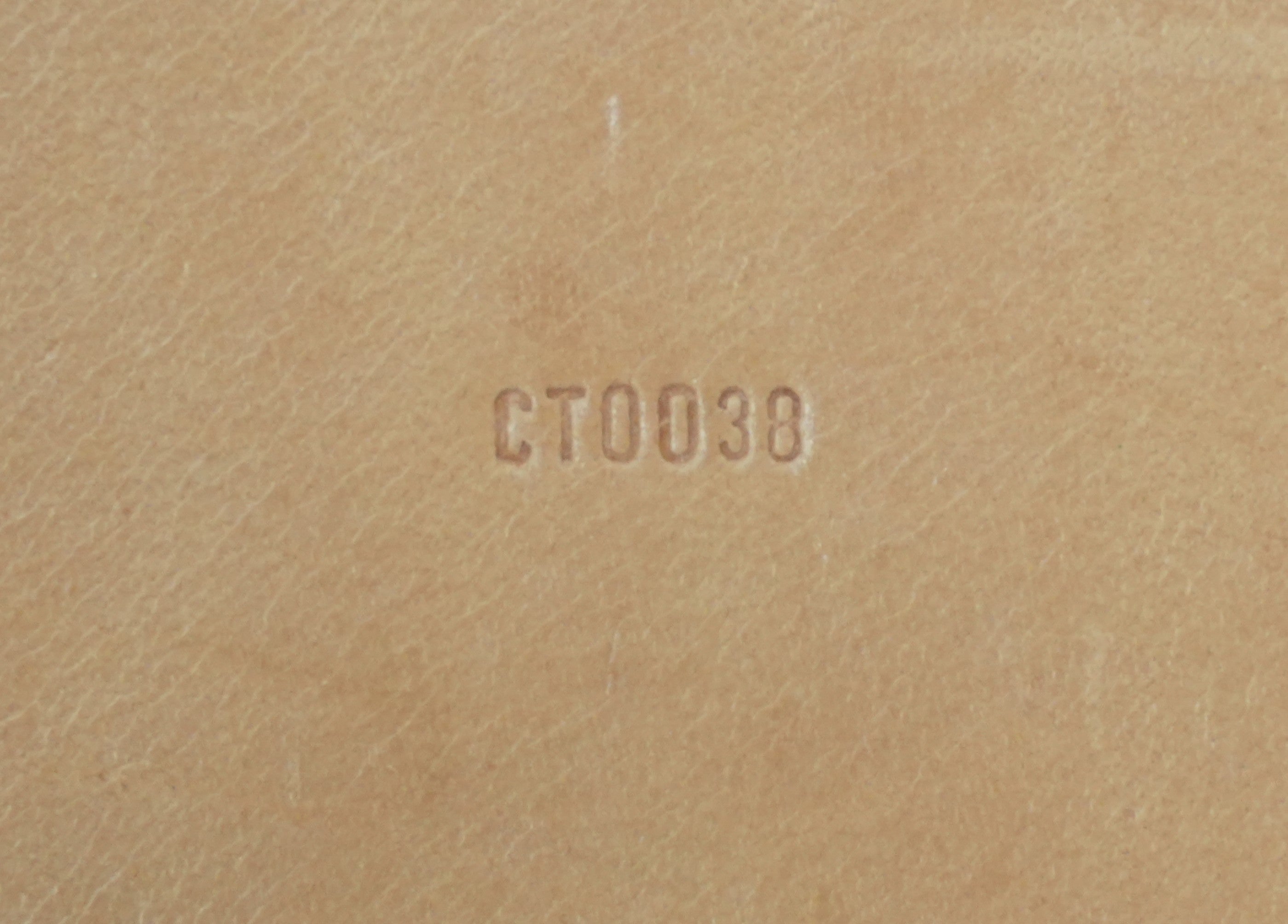 Louis Vuitton Patent Belt Black Used