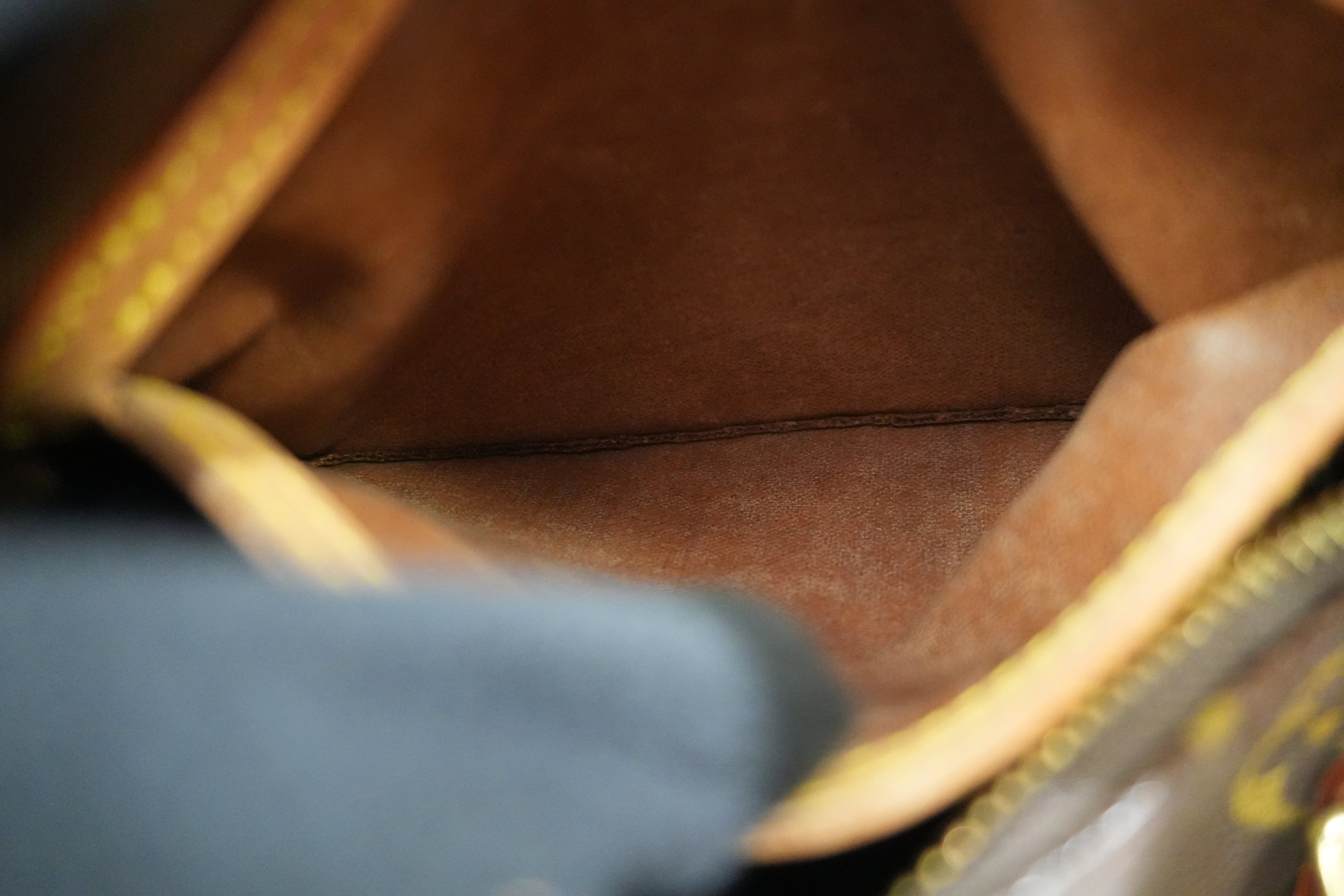 Pre-owned Louis Vuitton Monogram Speedy 25 Handbag