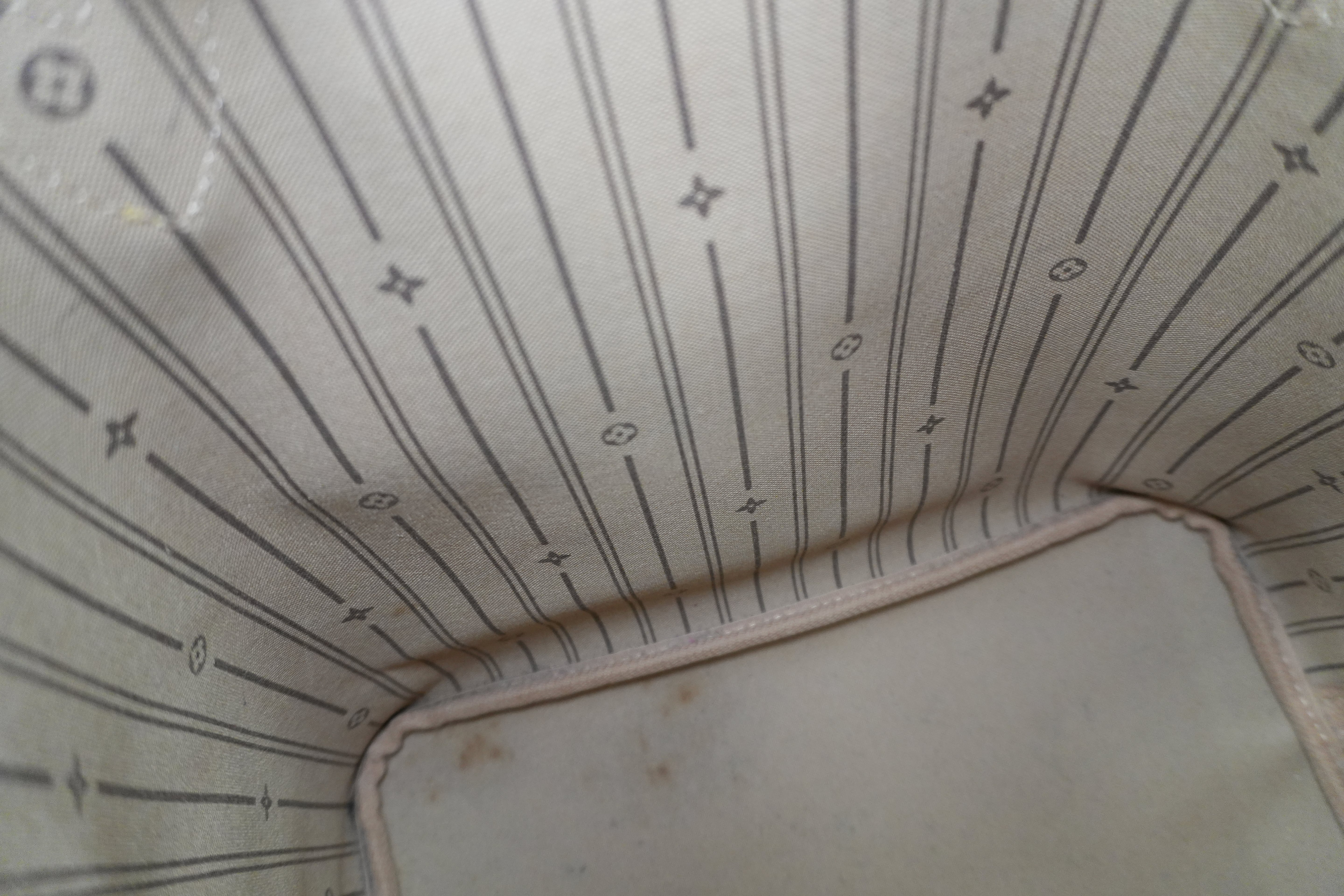 Louis Vuitton Monogram Neverfull MM Shoulder Tote Bag Used