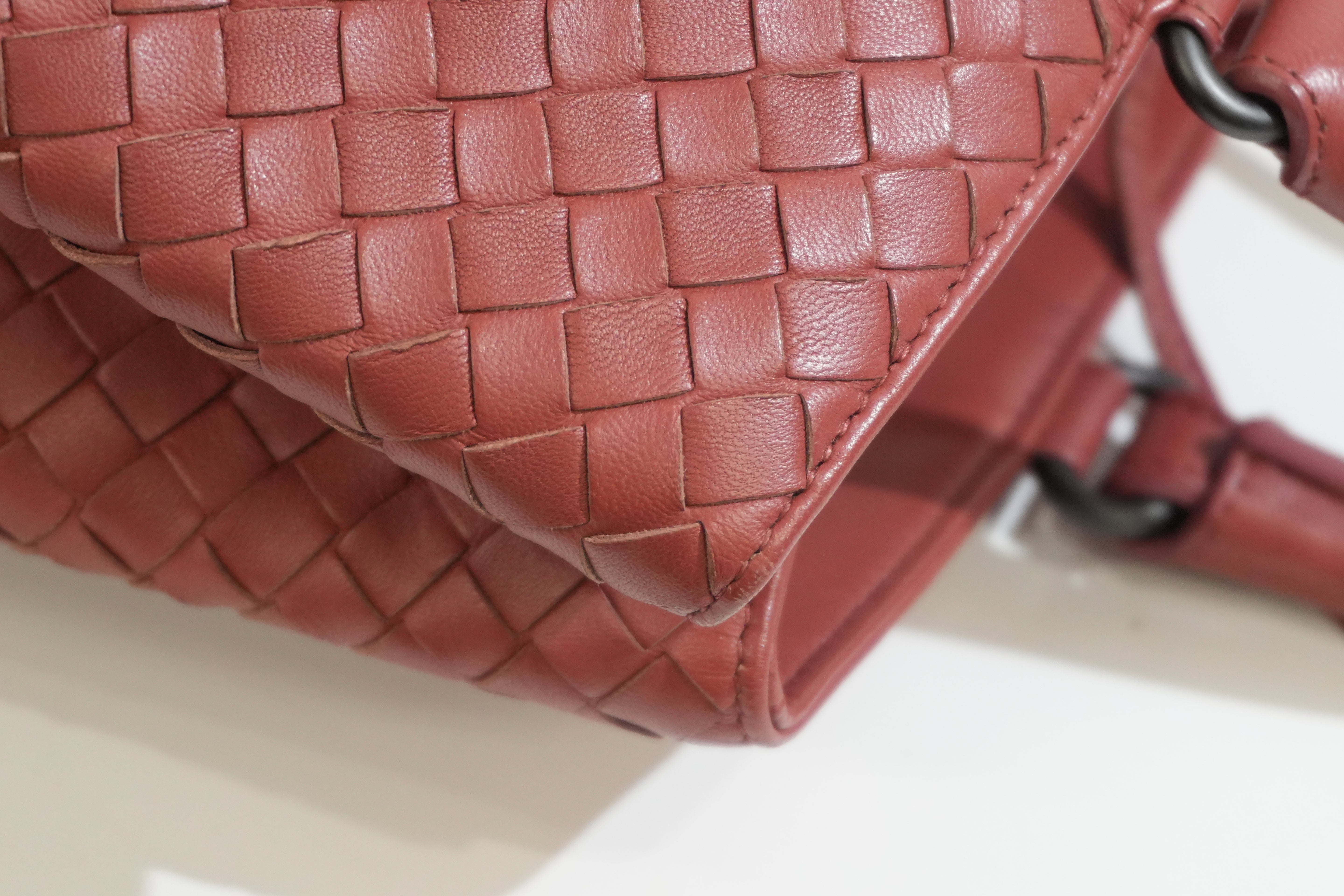 Pre-owned Bottega Intreciatto Shoulder Bag Pink