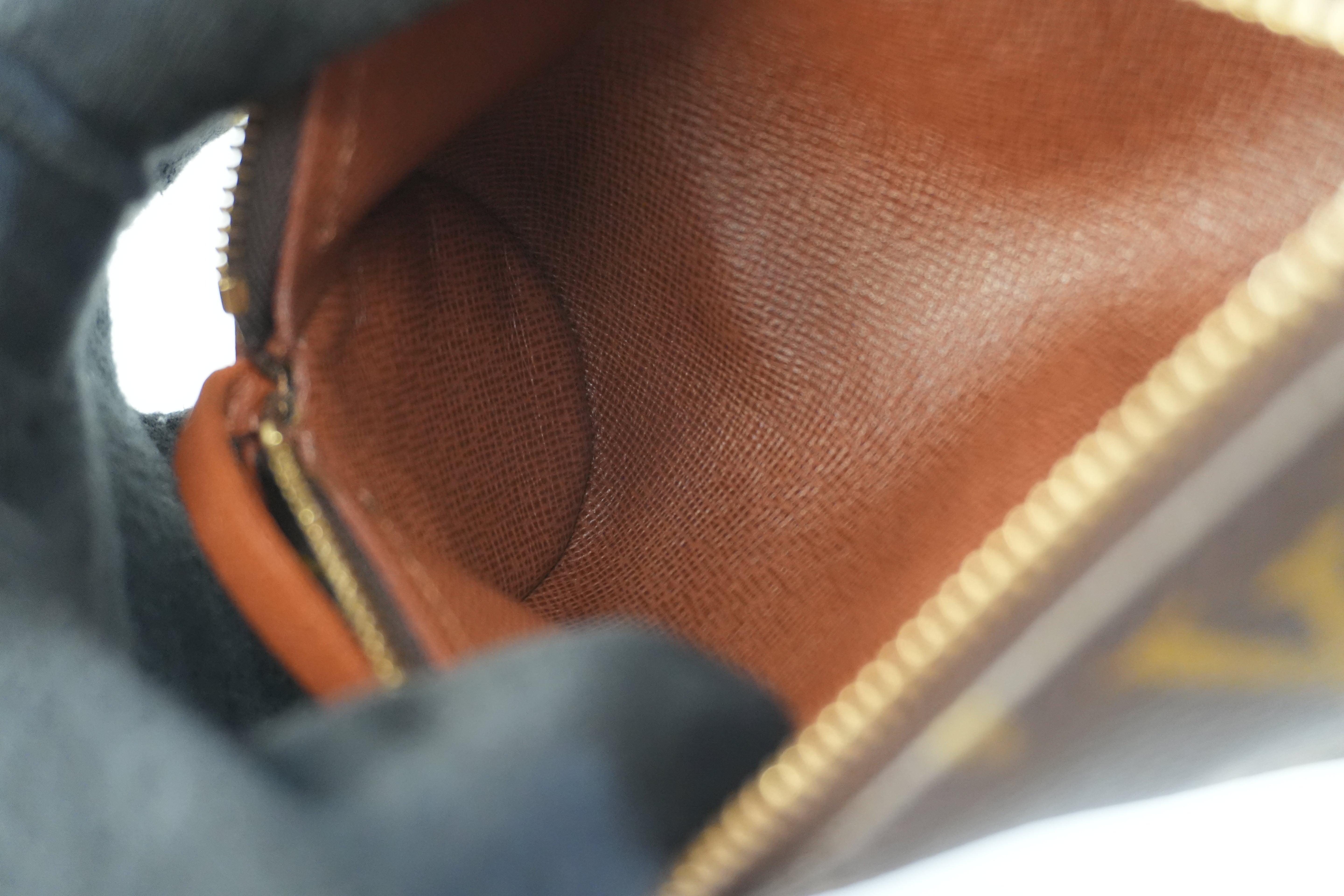 Pre-owned Louis Vuitton Monogram Mini Papillon