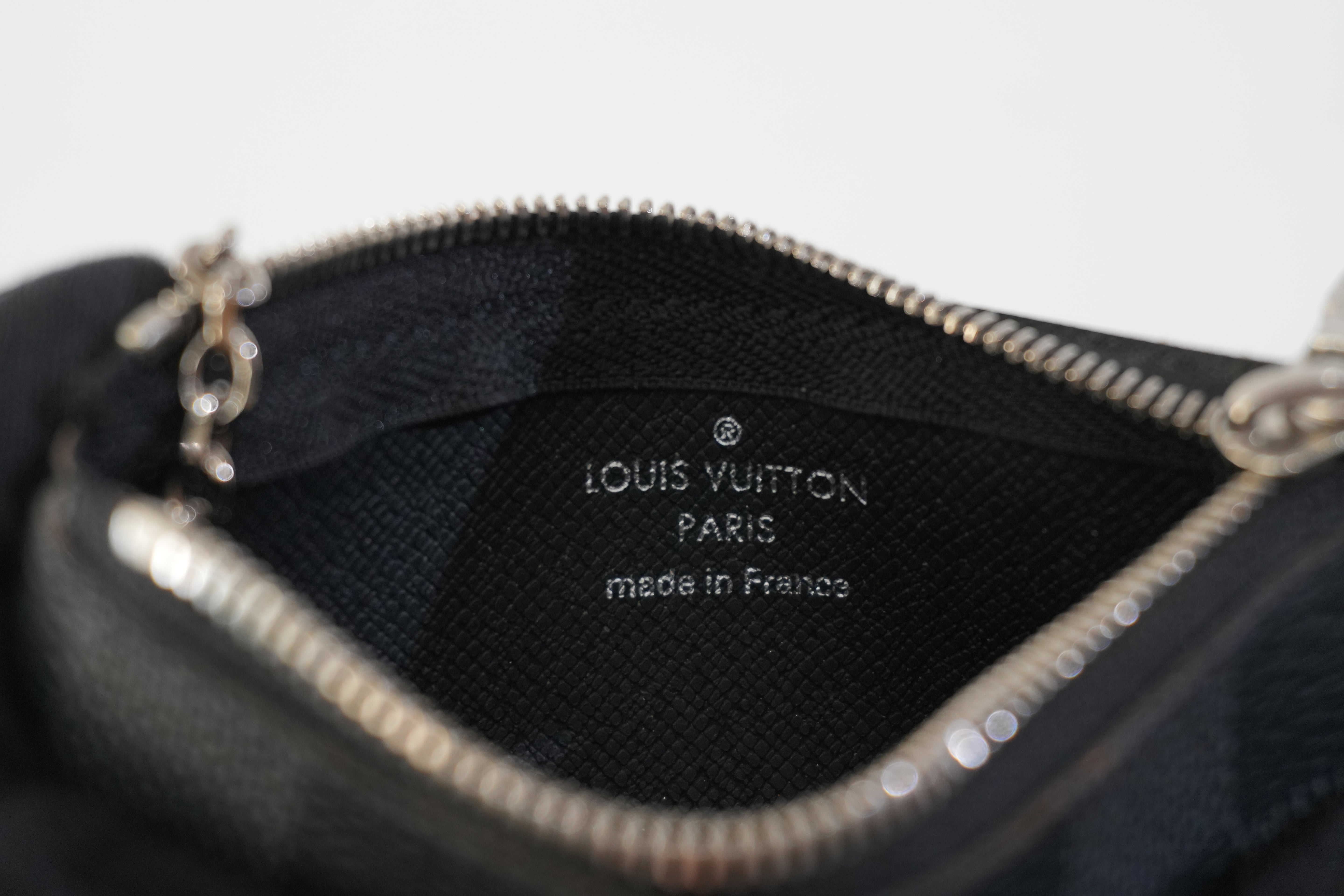 Pre-owned Louis Vuitton Damier Graphite Zippy Key Pouch