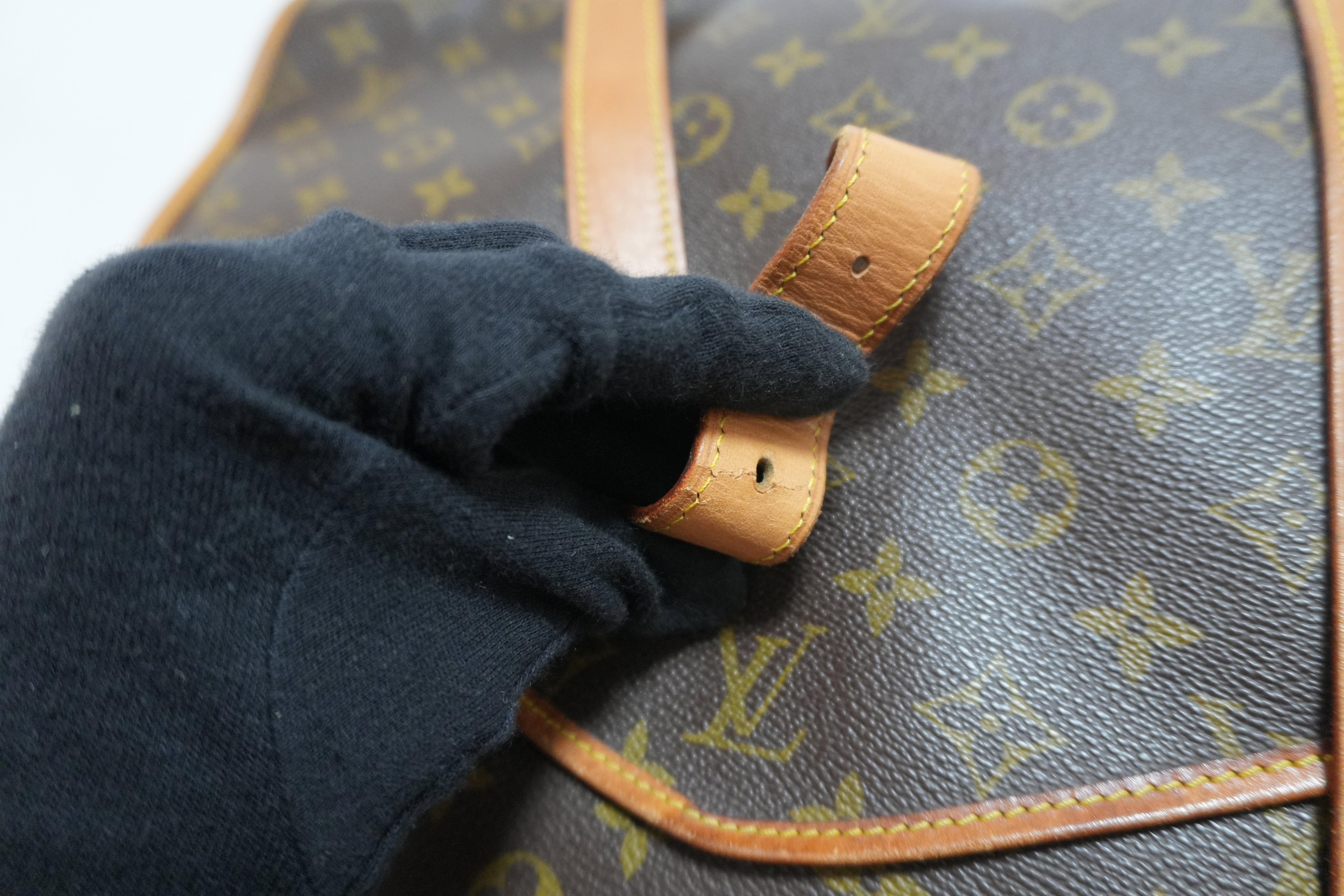 Pre-Owned Yves Saint Laurent Rive Gauche Tote Bag Black