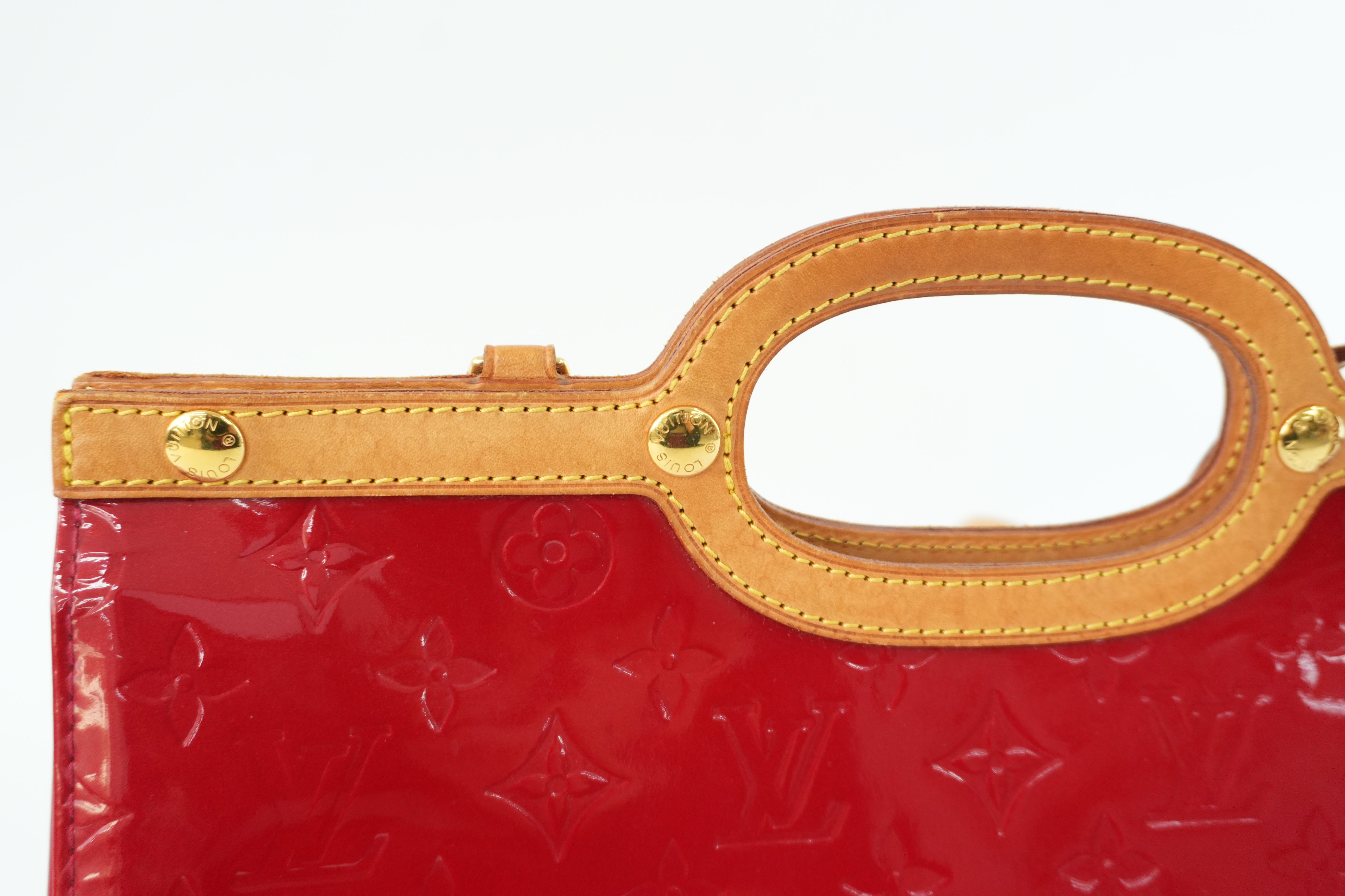 Louis Vuitton Vernis Roxbury Drive Red Used