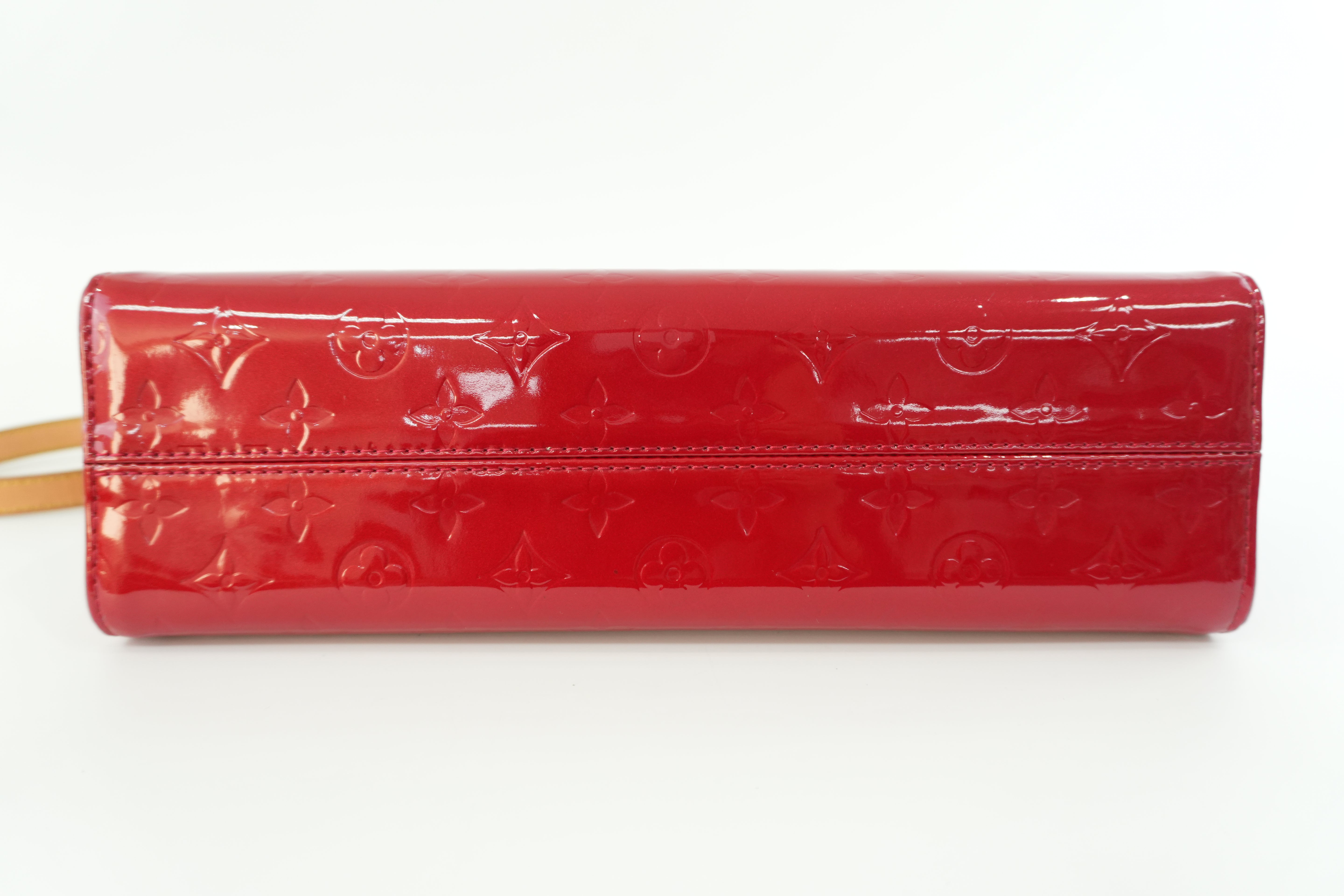 Louis Vuitton Vernis Roxbury Drive Red Used