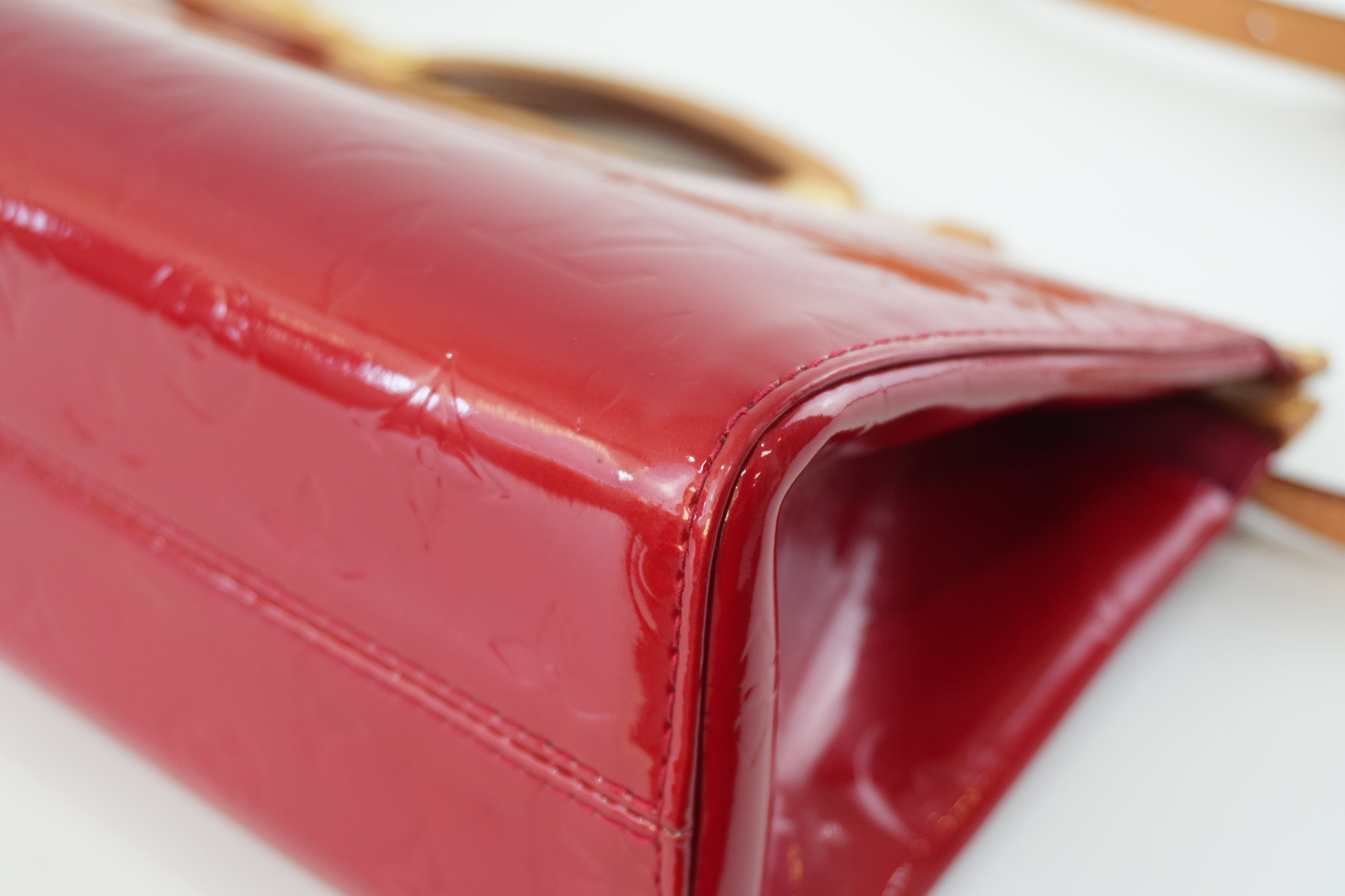 Louis Vuitton Vernis Roxbury Drive Red Used